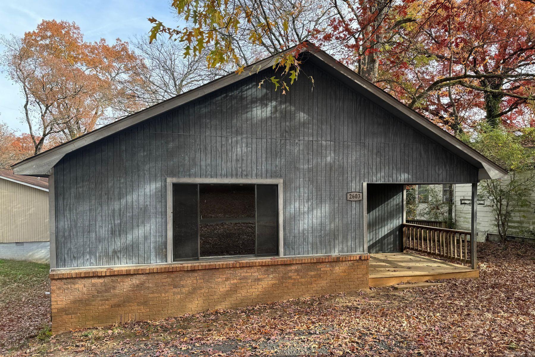 CHERRY & COX - Residential