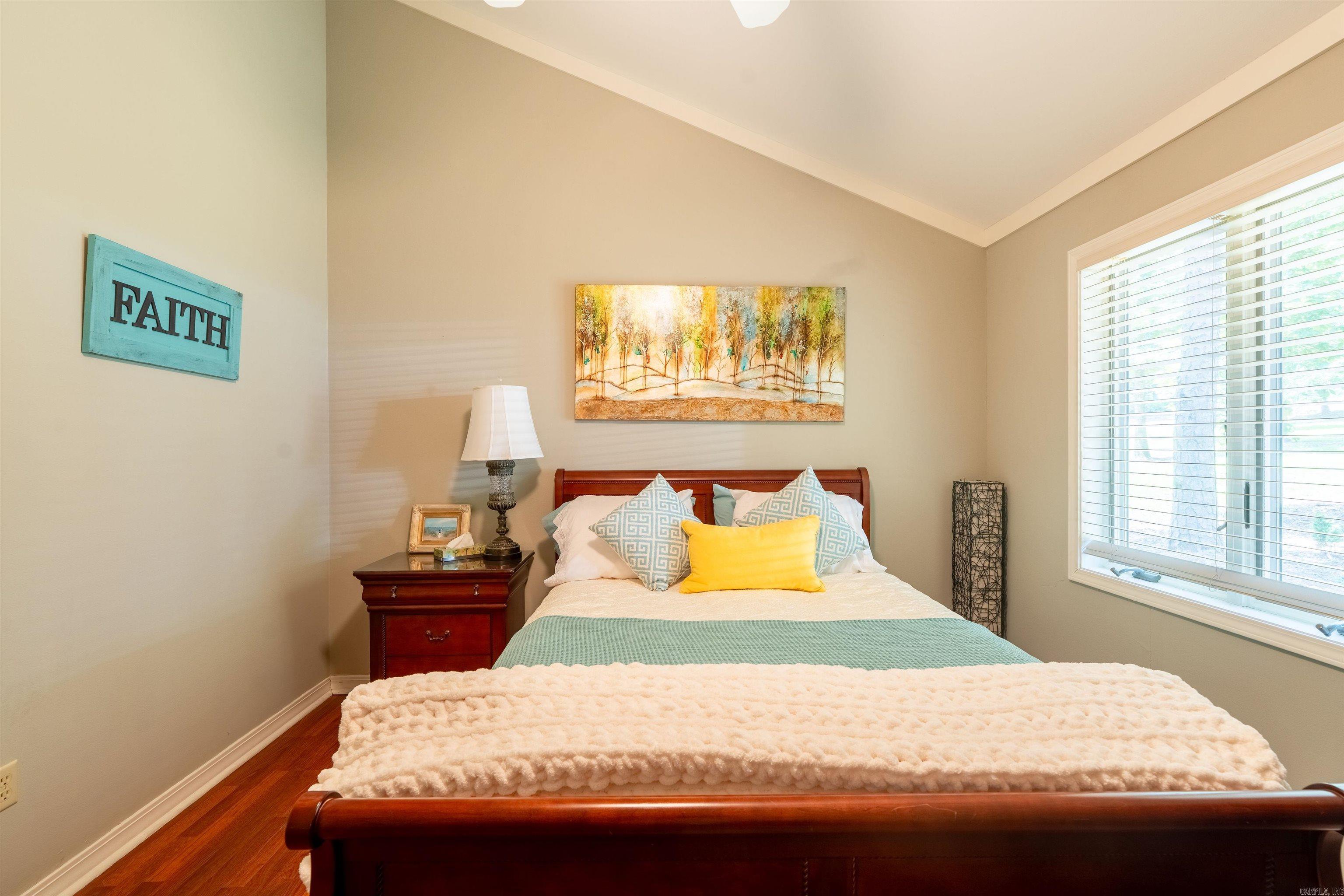 Island Shores - Residential