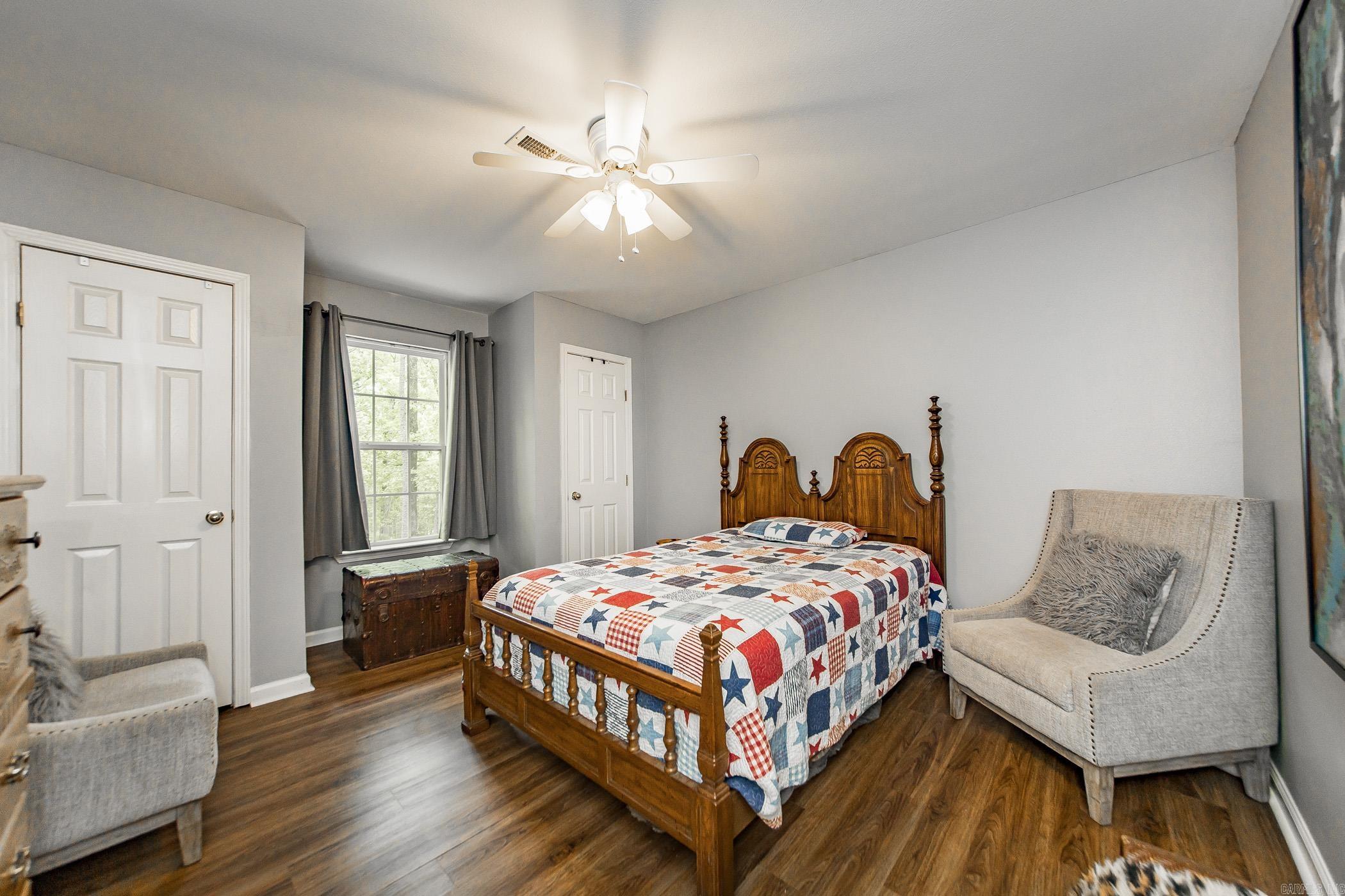 HERITAGE HILL - Residential