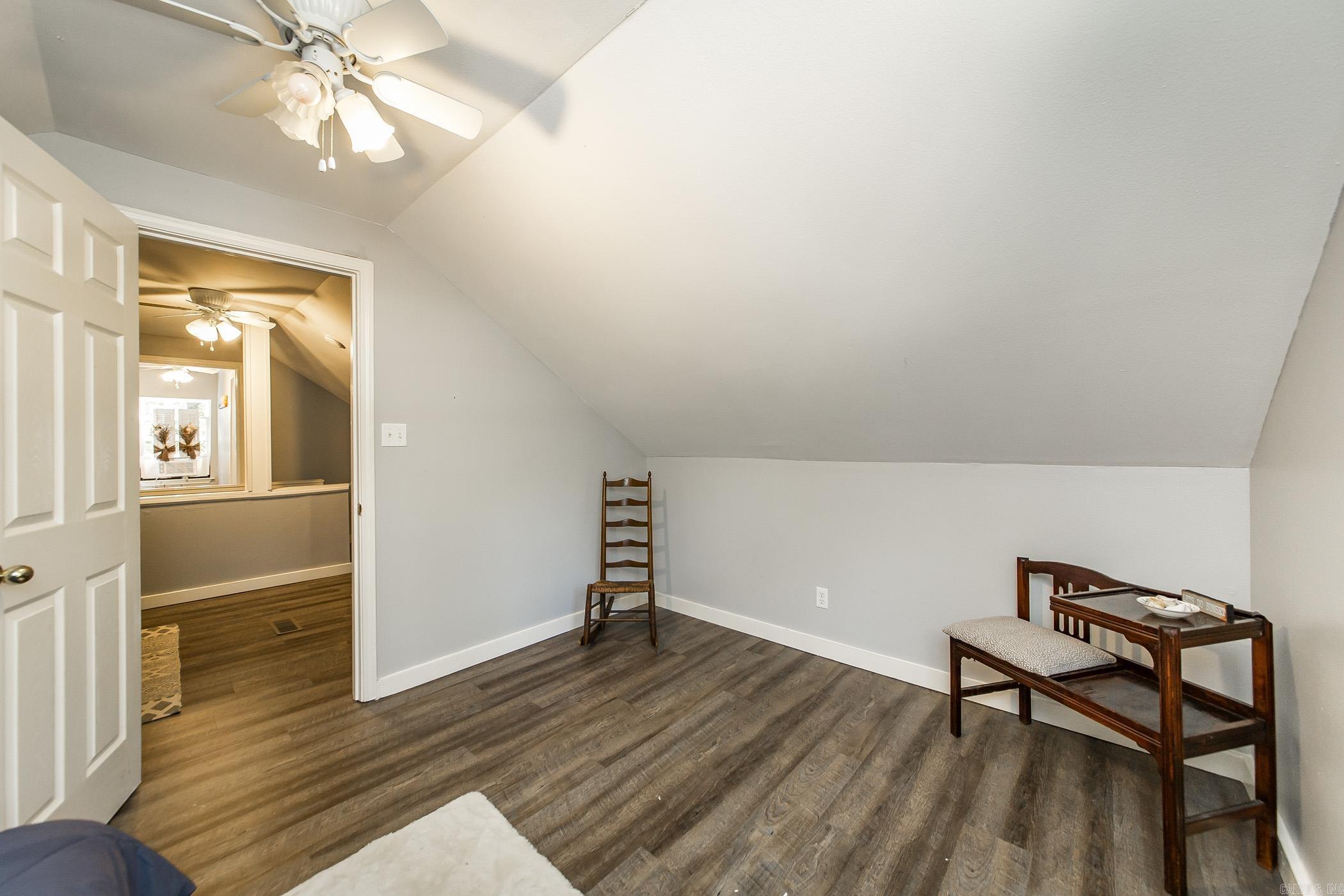 HERITAGE HILL - Residential