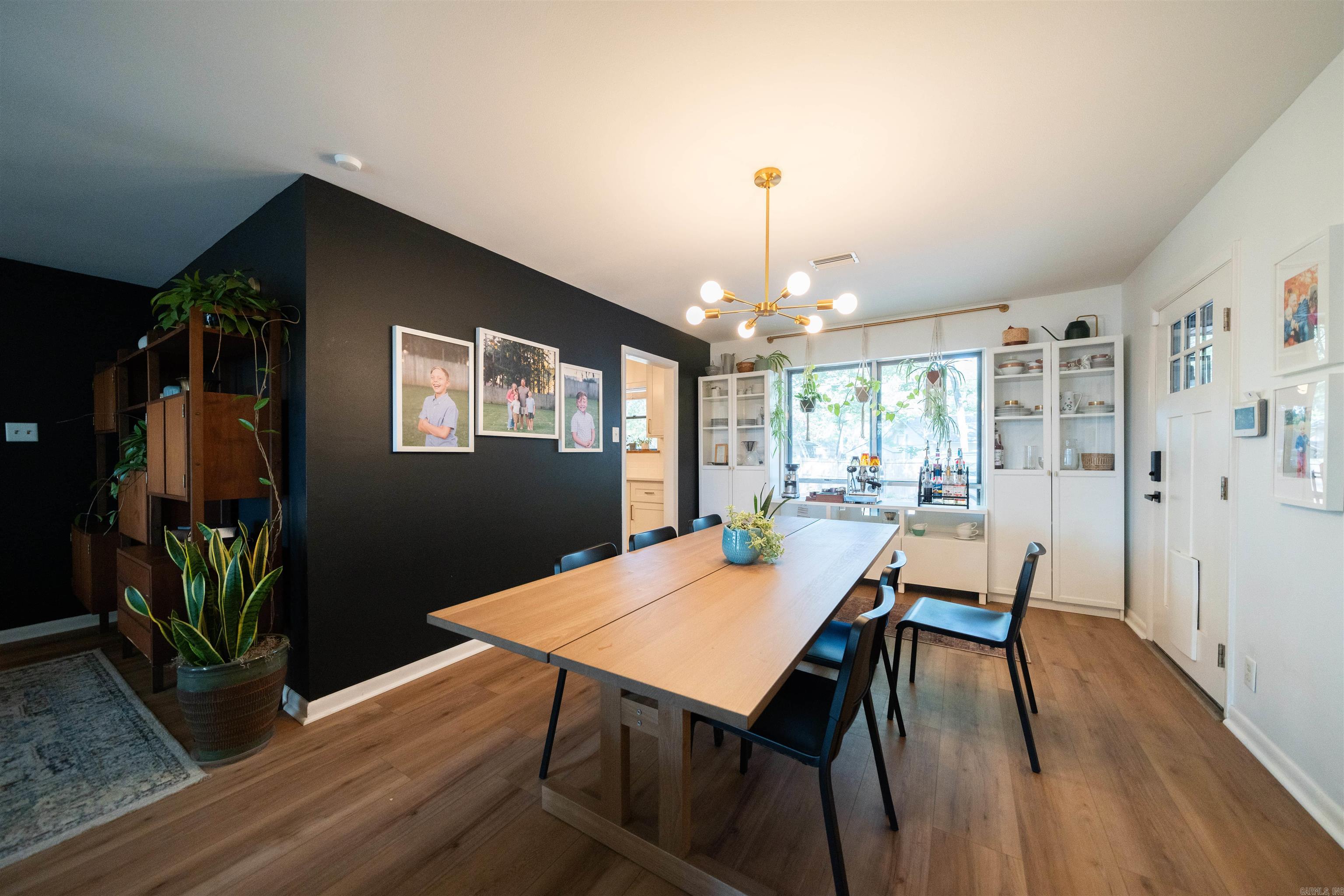 WEST GATE - Residential