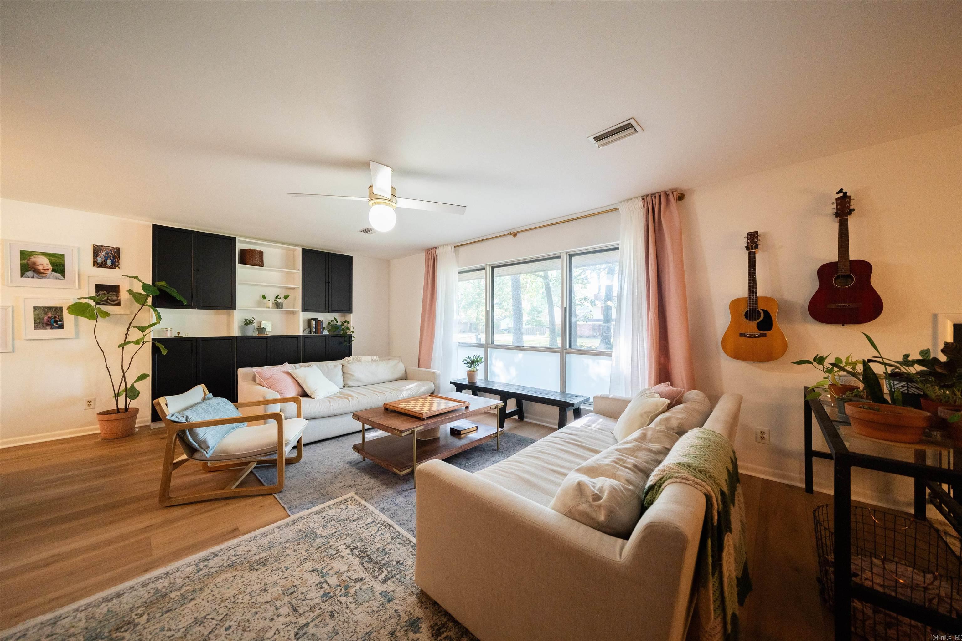 WEST GATE - Residential