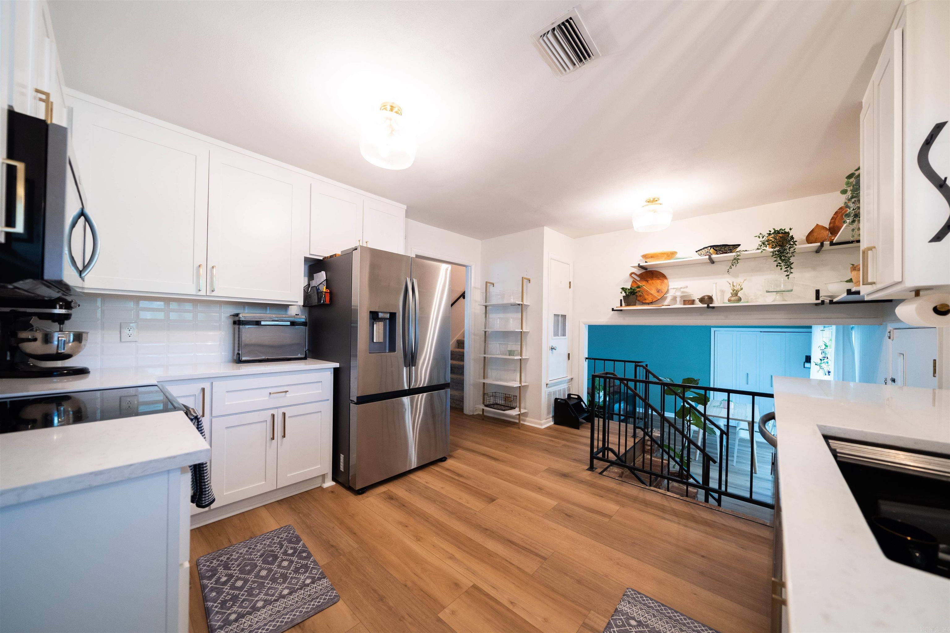 WEST GATE - Residential