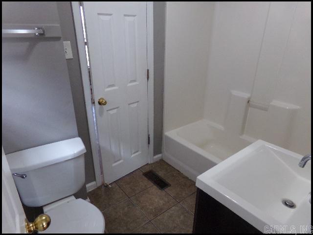 Fleming & Bradford - Residential Lease