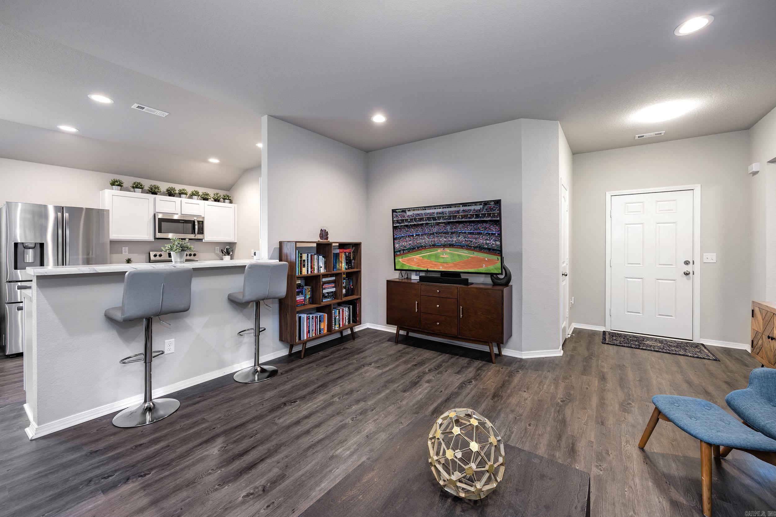 FAULKNER CROSSING - Residential