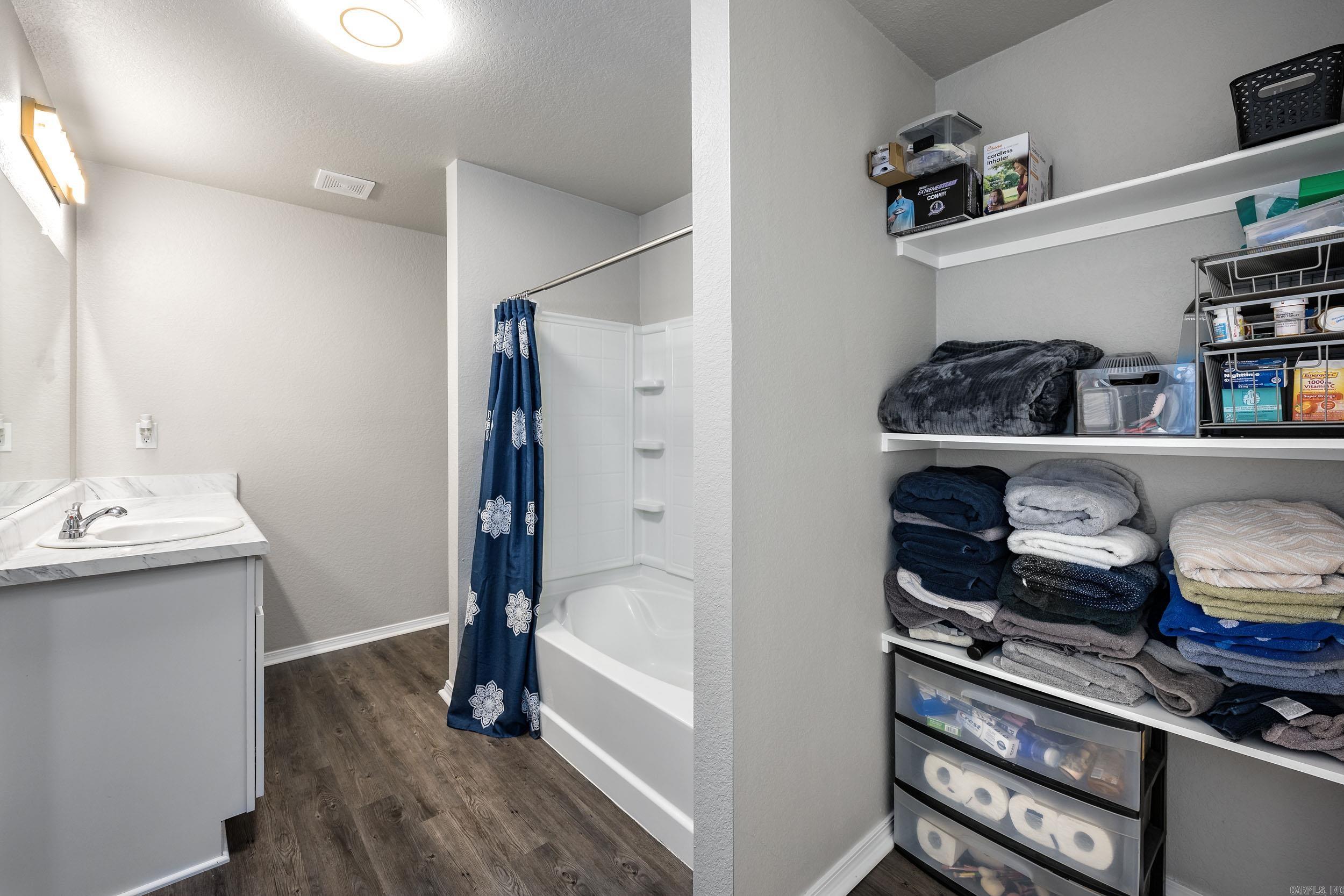 FAULKNER CROSSING - Residential