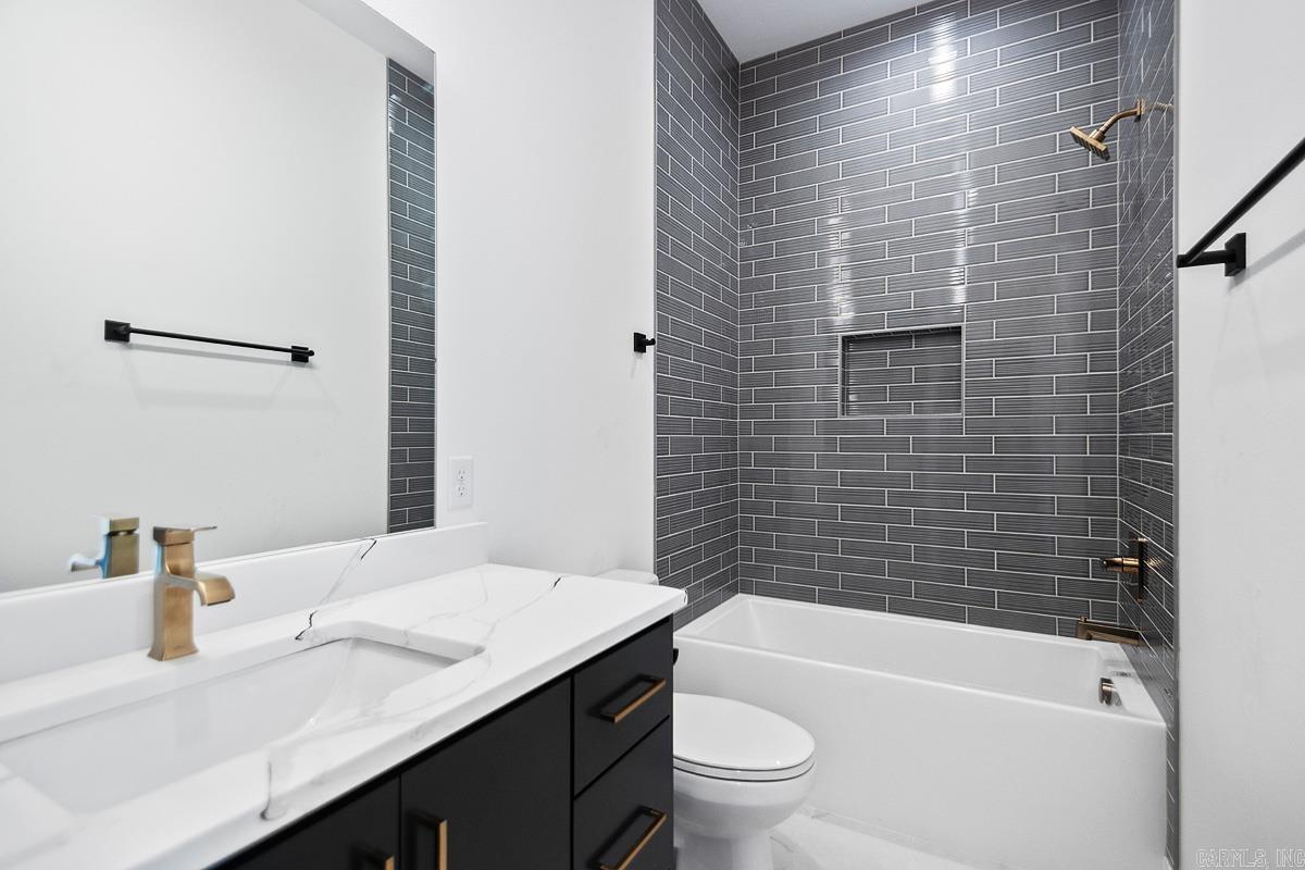 North Lake - Residential