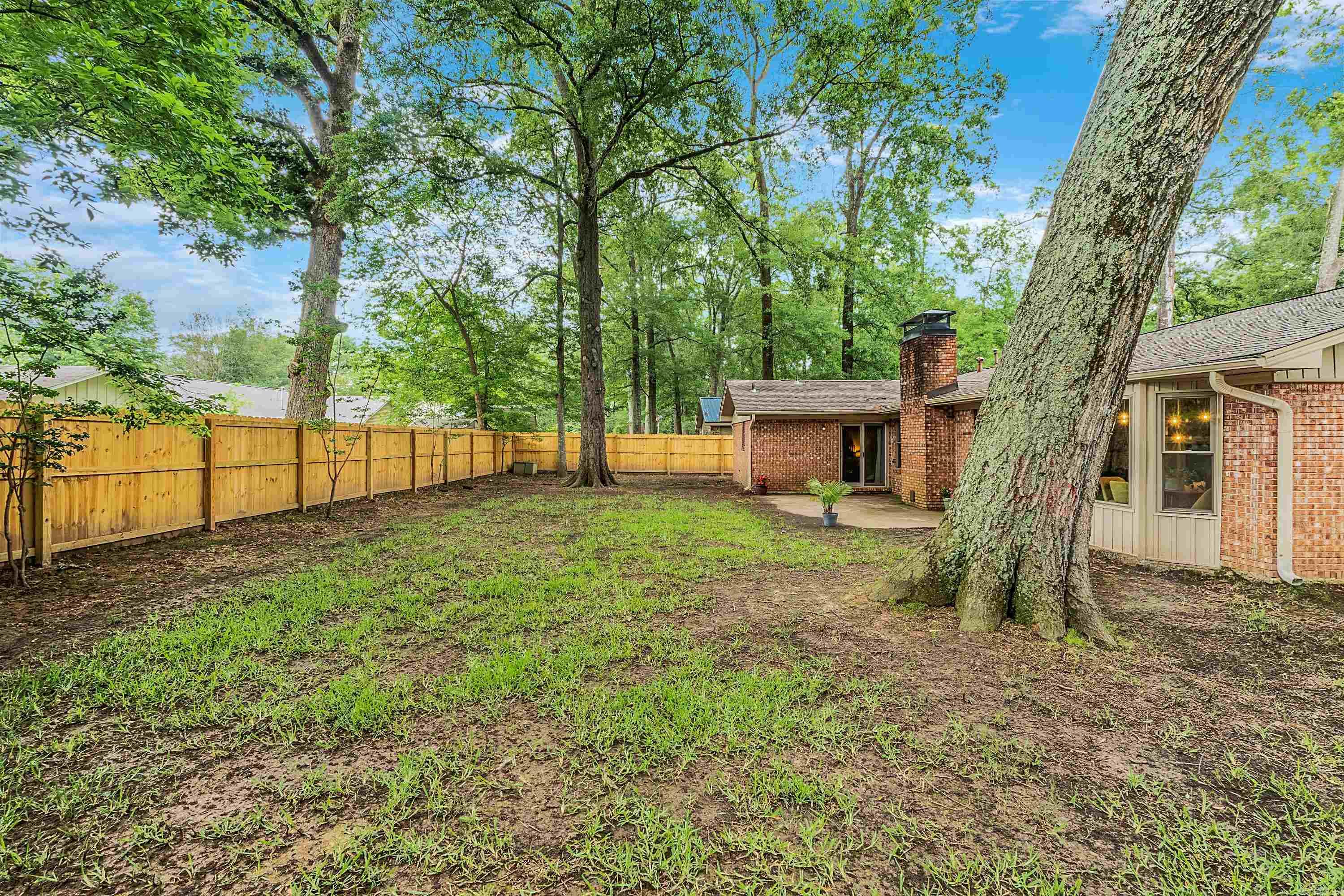 SMOKING OAKS ADD - Residential