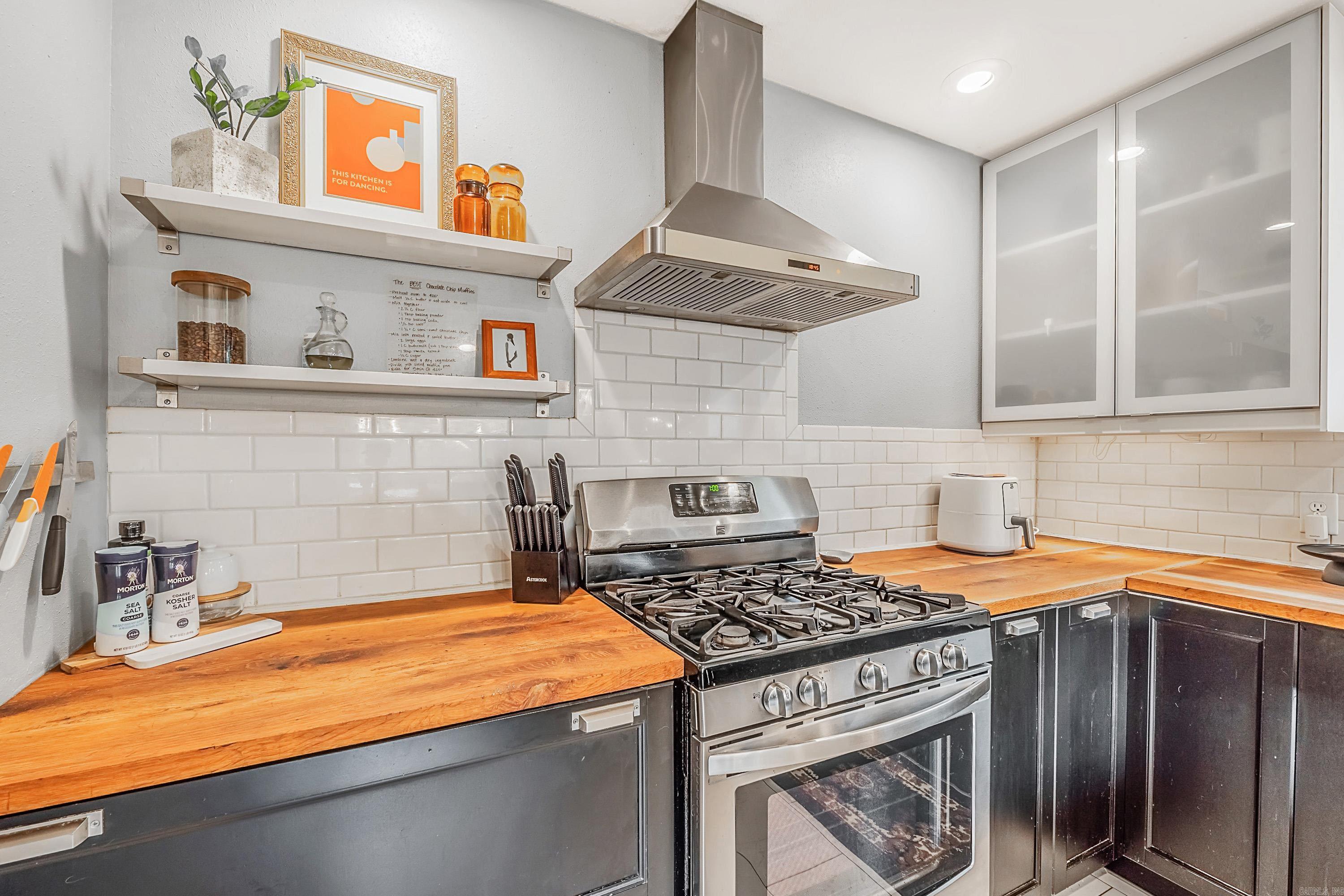 SMOKING OAKS ADD - Residential