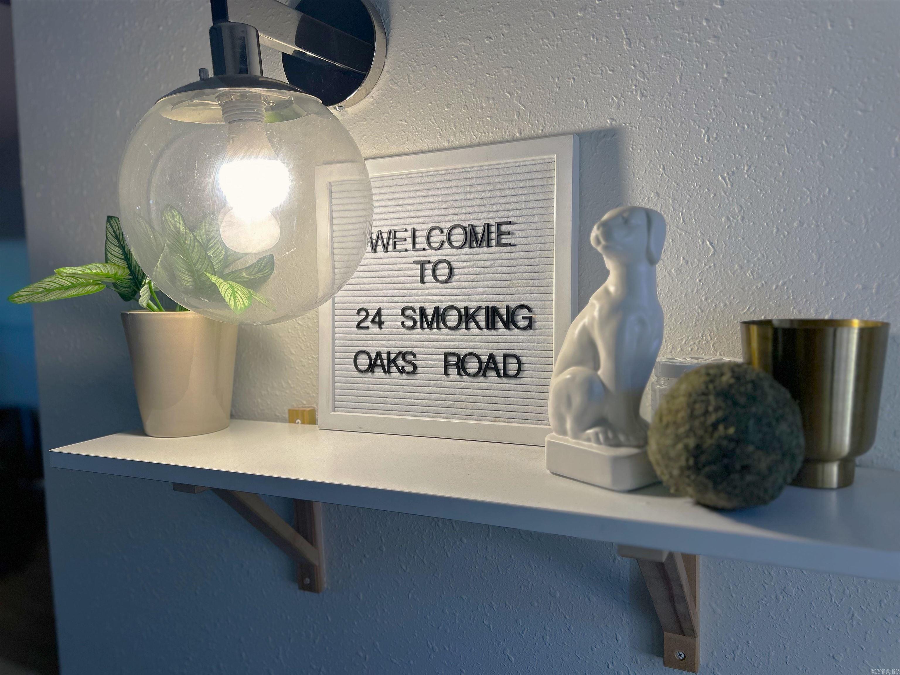 SMOKING OAKS ADD - Residential