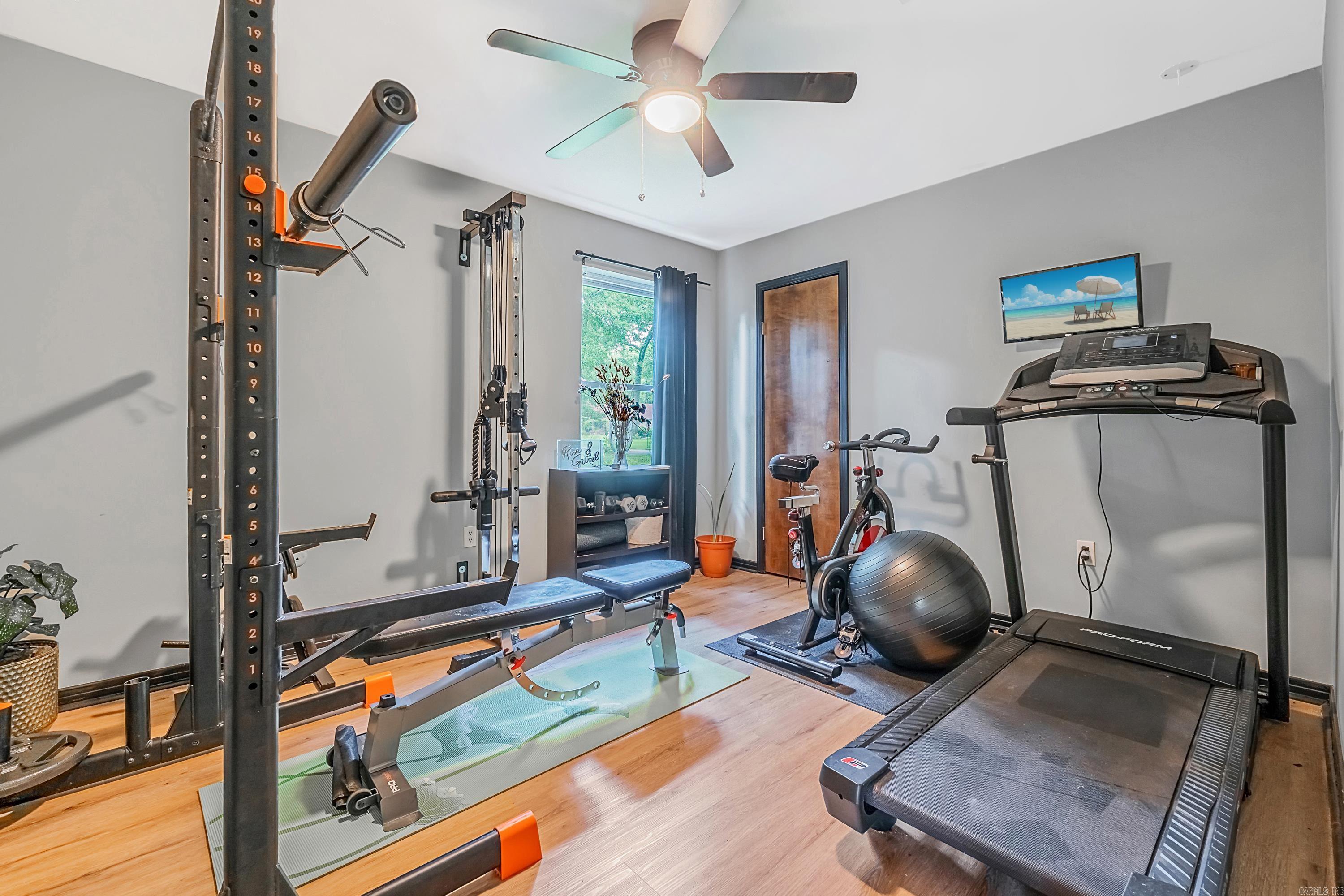 SMOKING OAKS ADD - Residential