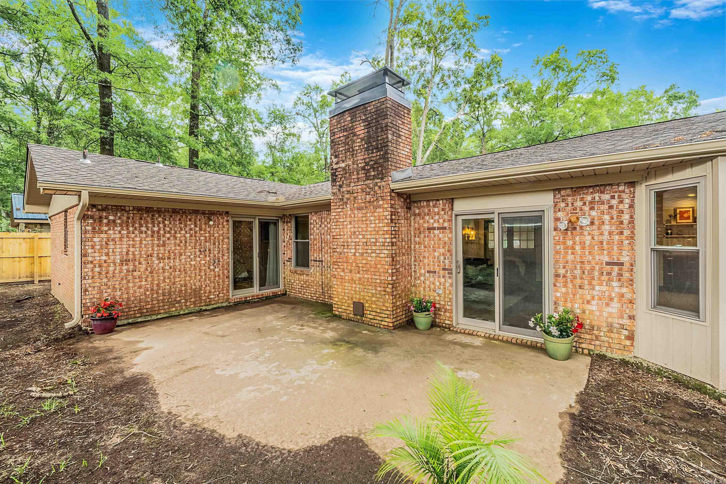 SMOKING OAKS ADD - Residential