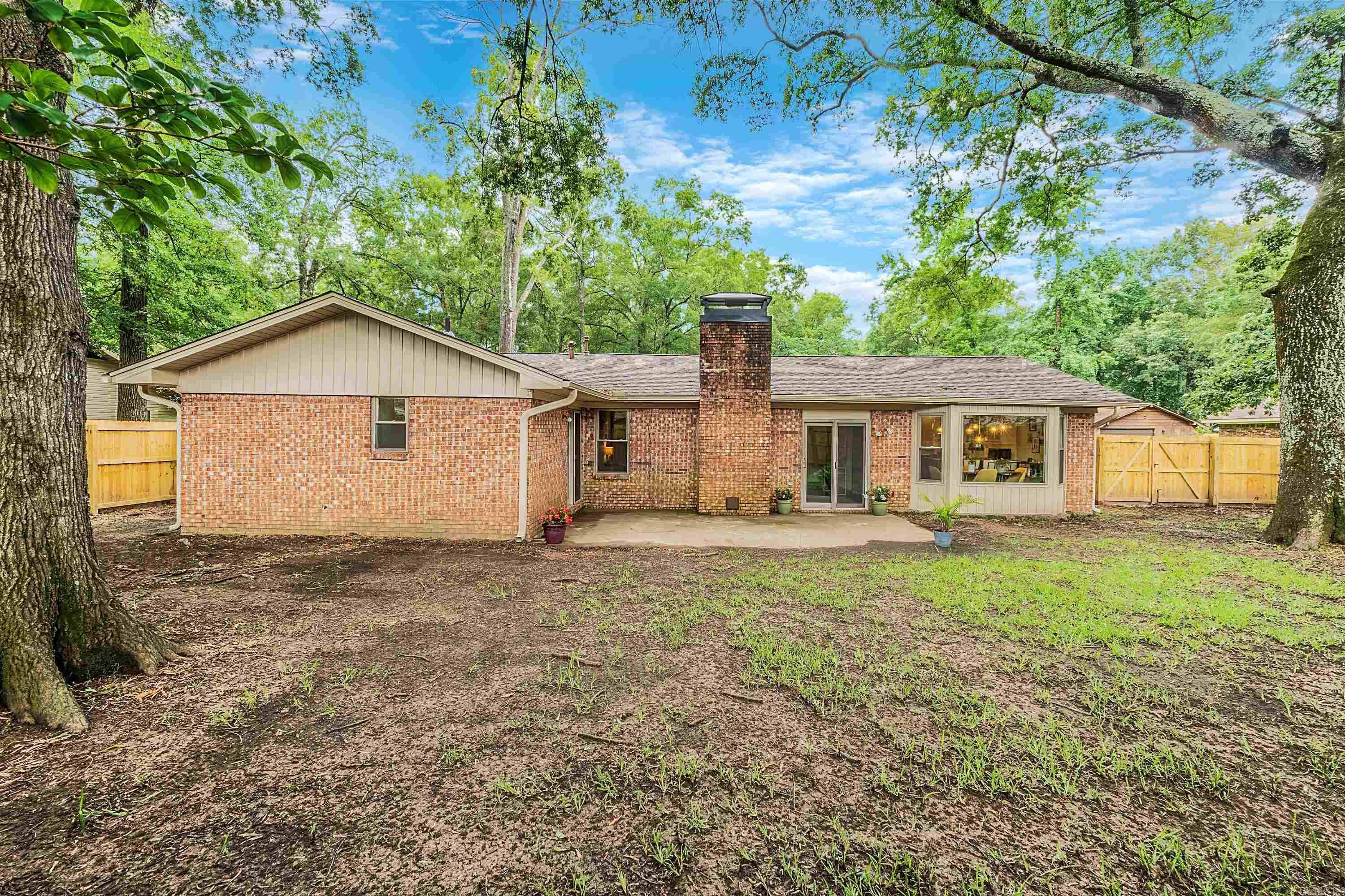 SMOKING OAKS ADD - Residential