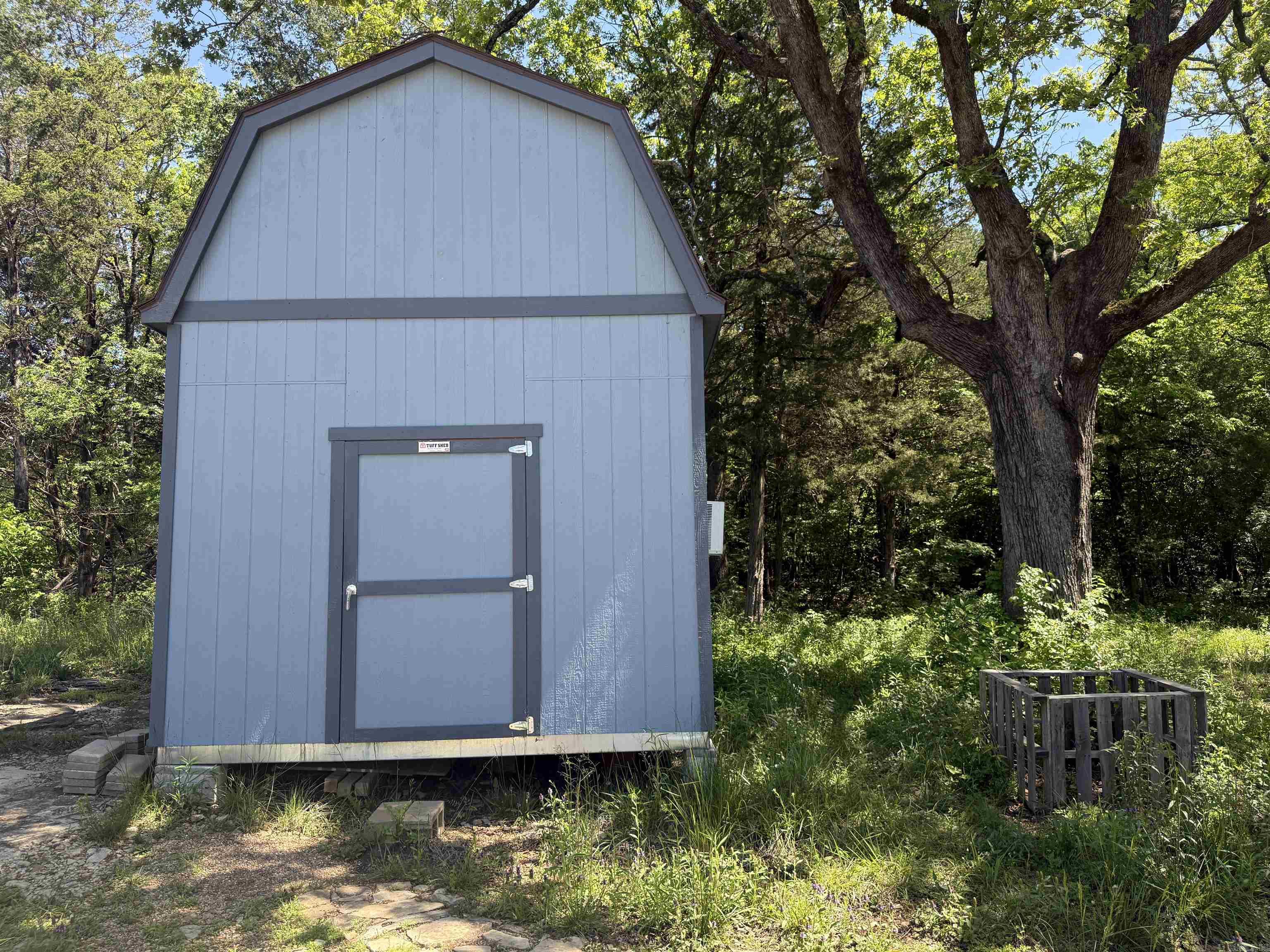 Metes & Bounds - Land