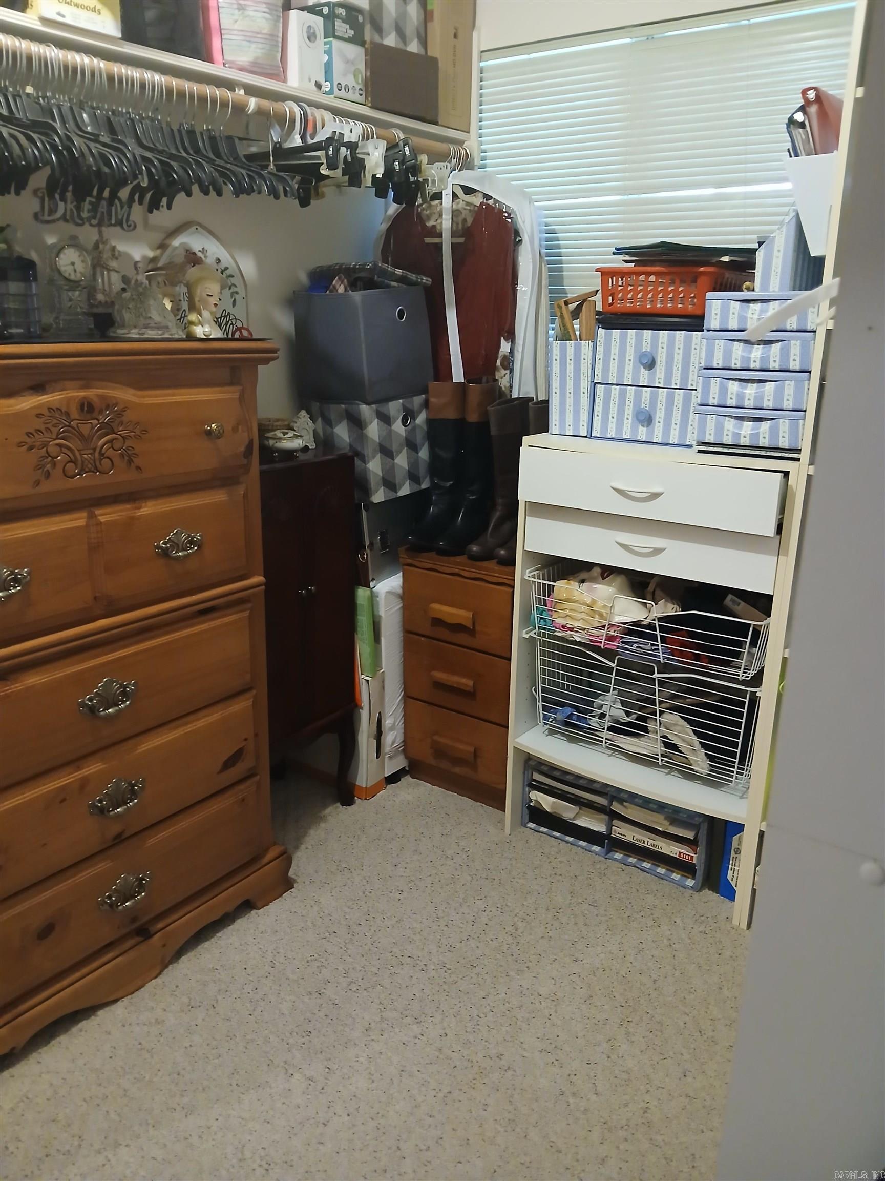 BARDENS - Residential