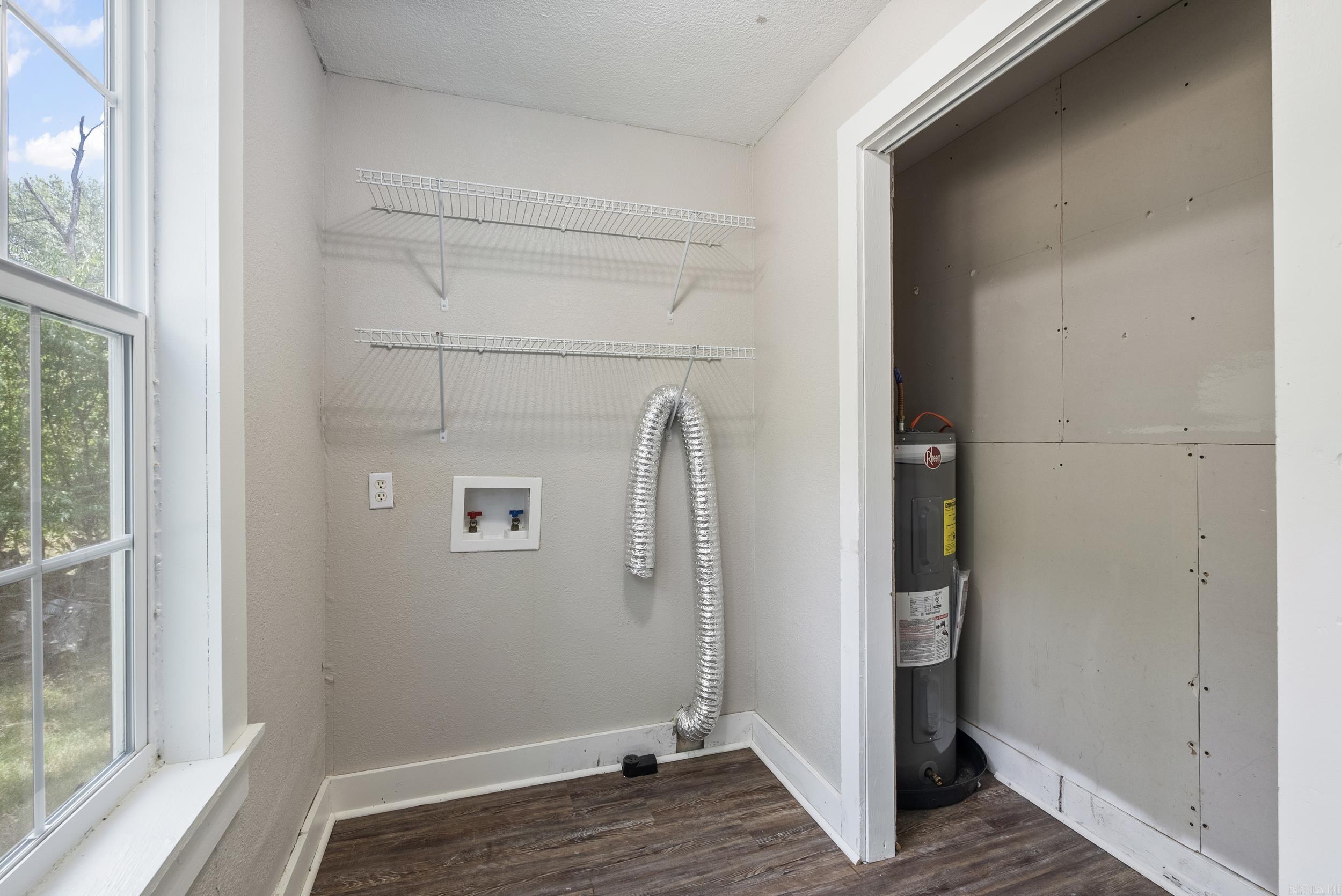 BAKER S/D JONES ADD - Residential