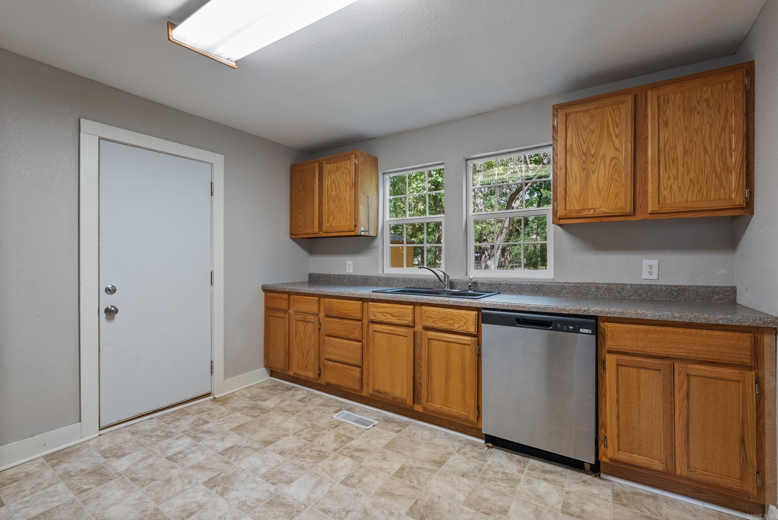 BAKER S/D JONES ADD - Residential