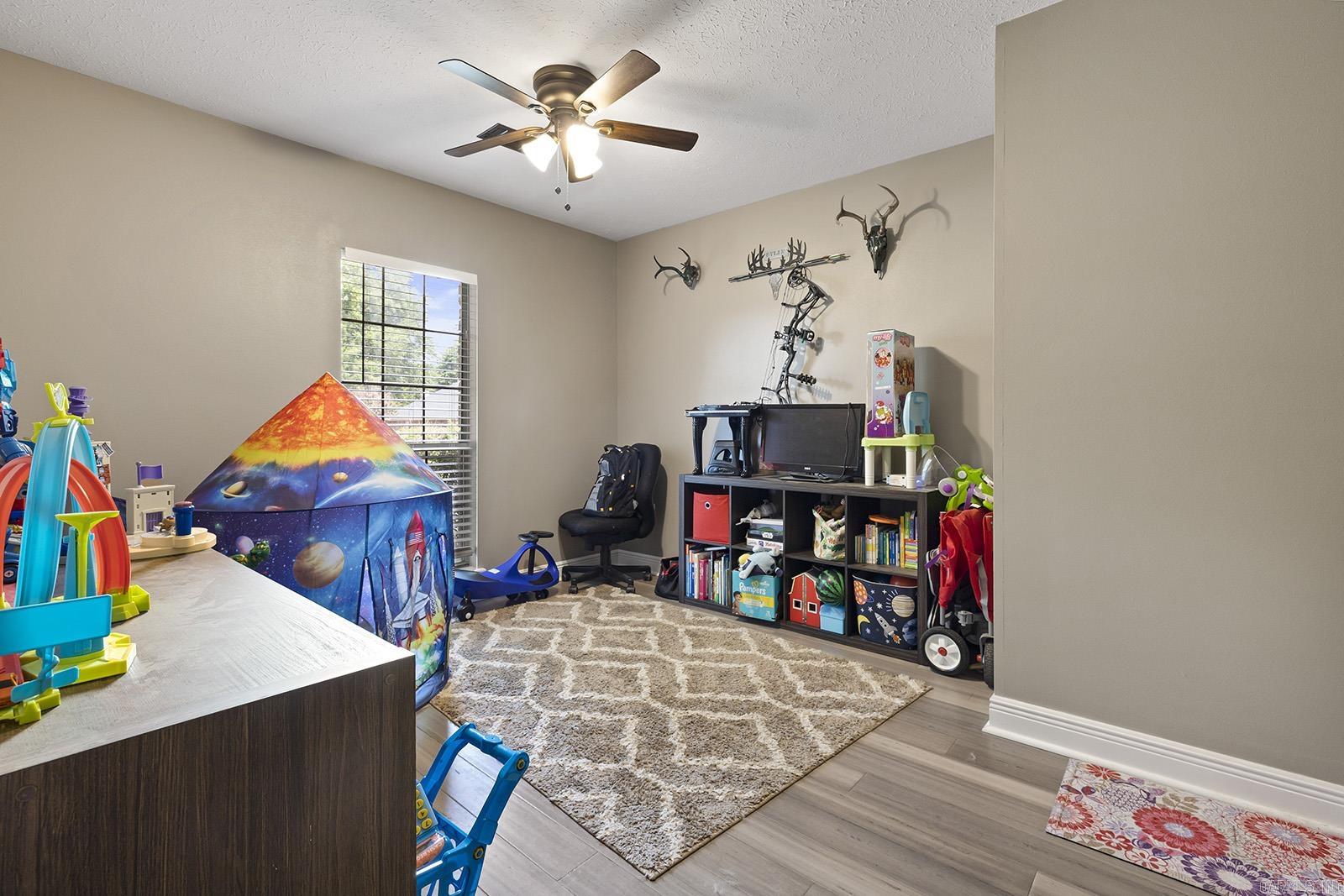 KROOKED KREEK - Residential