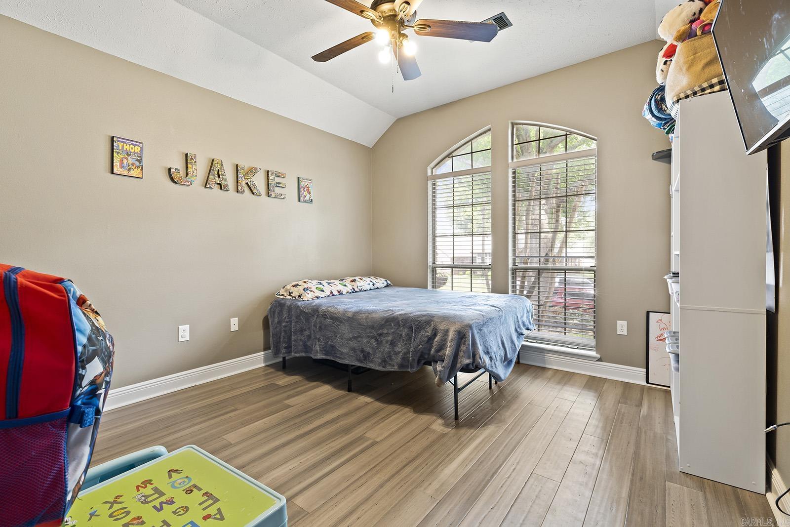 KROOKED KREEK - Residential