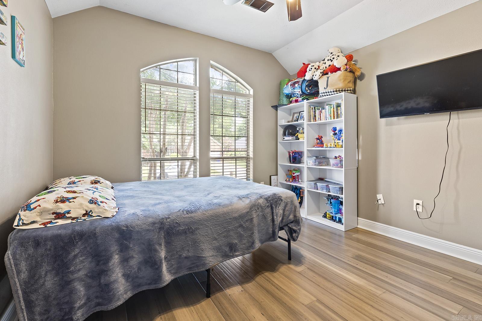 KROOKED KREEK - Residential