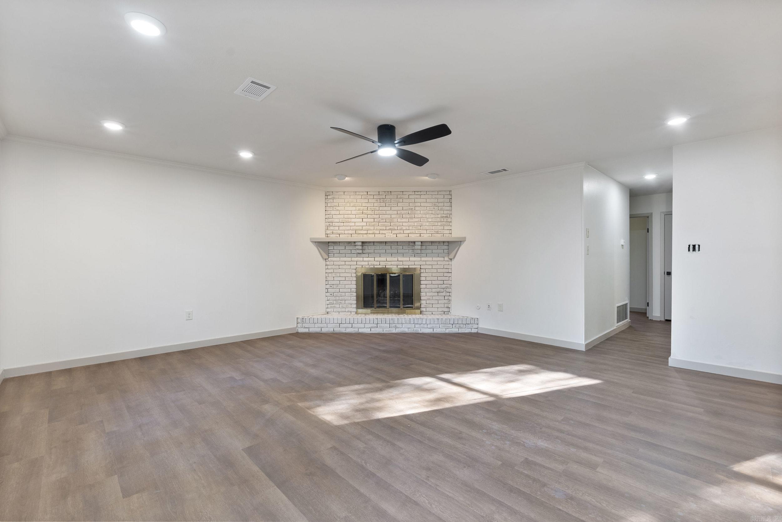 OAK HAVEN - Residential