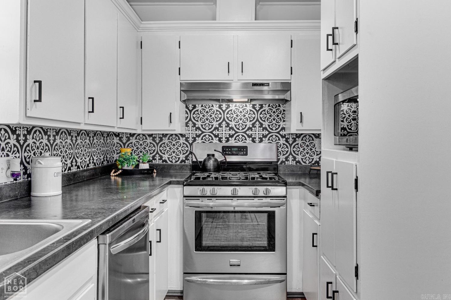 Mayo Tedder - Residential