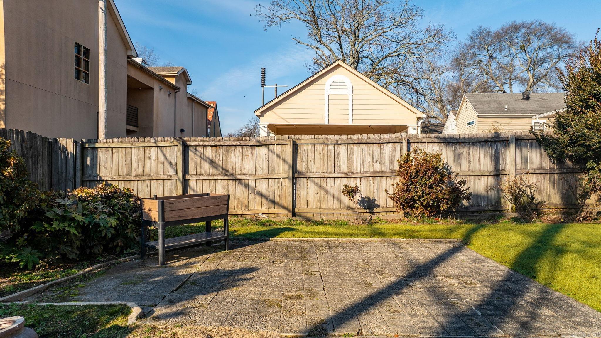 Newtons - Residential