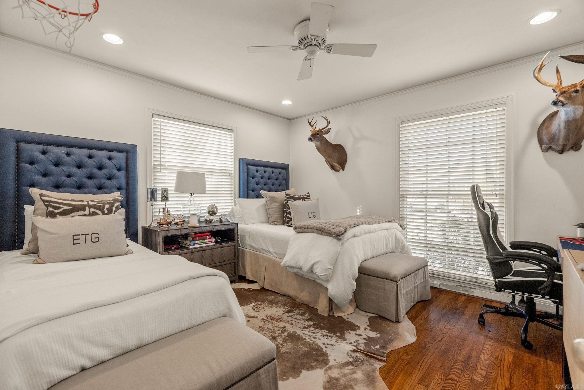 Newtons - Residential