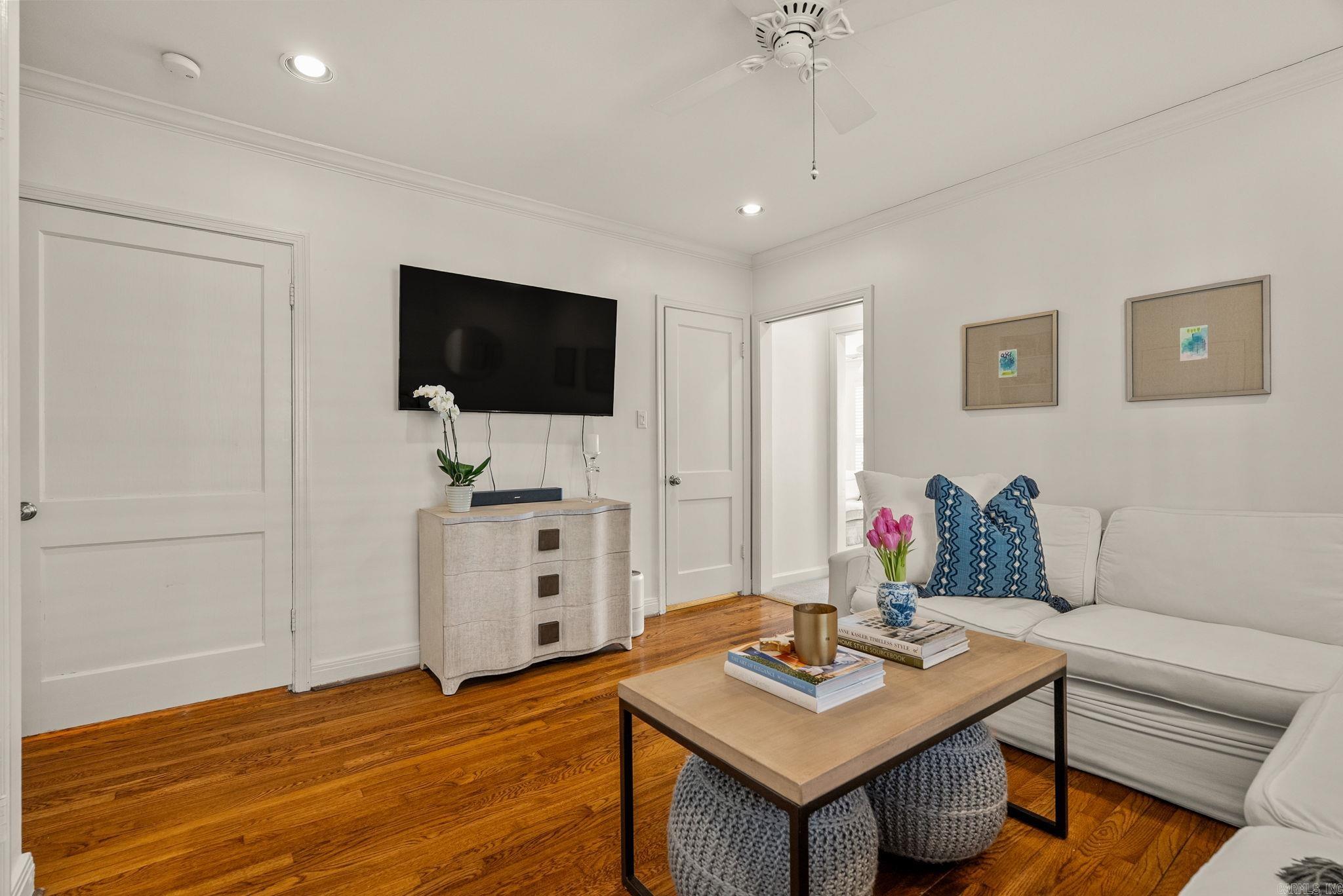 Newtons - Residential