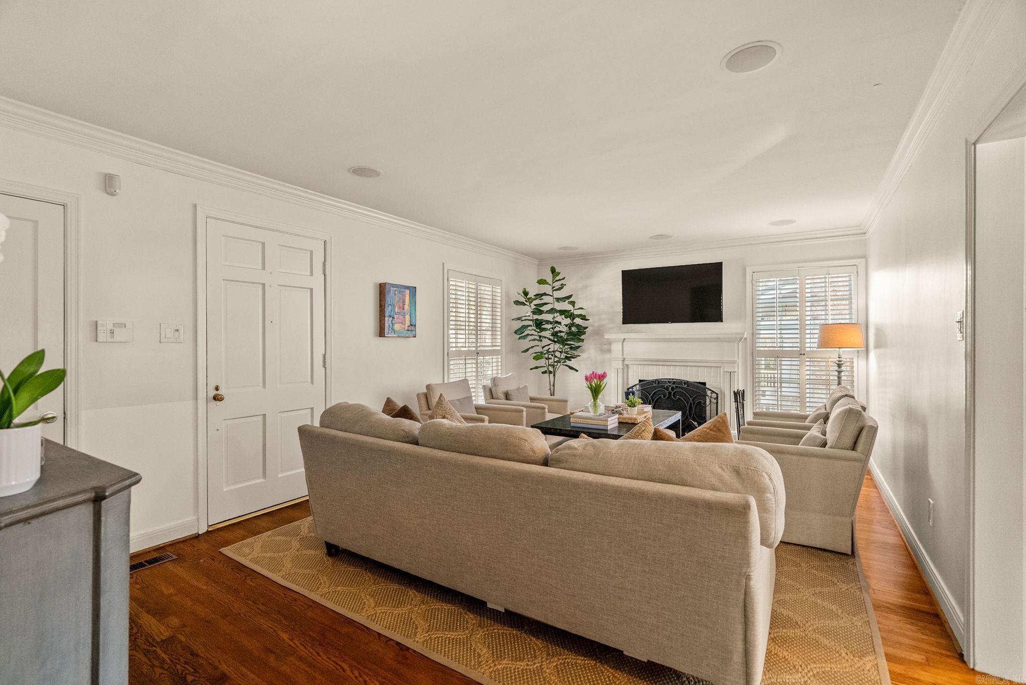 Newtons - Residential