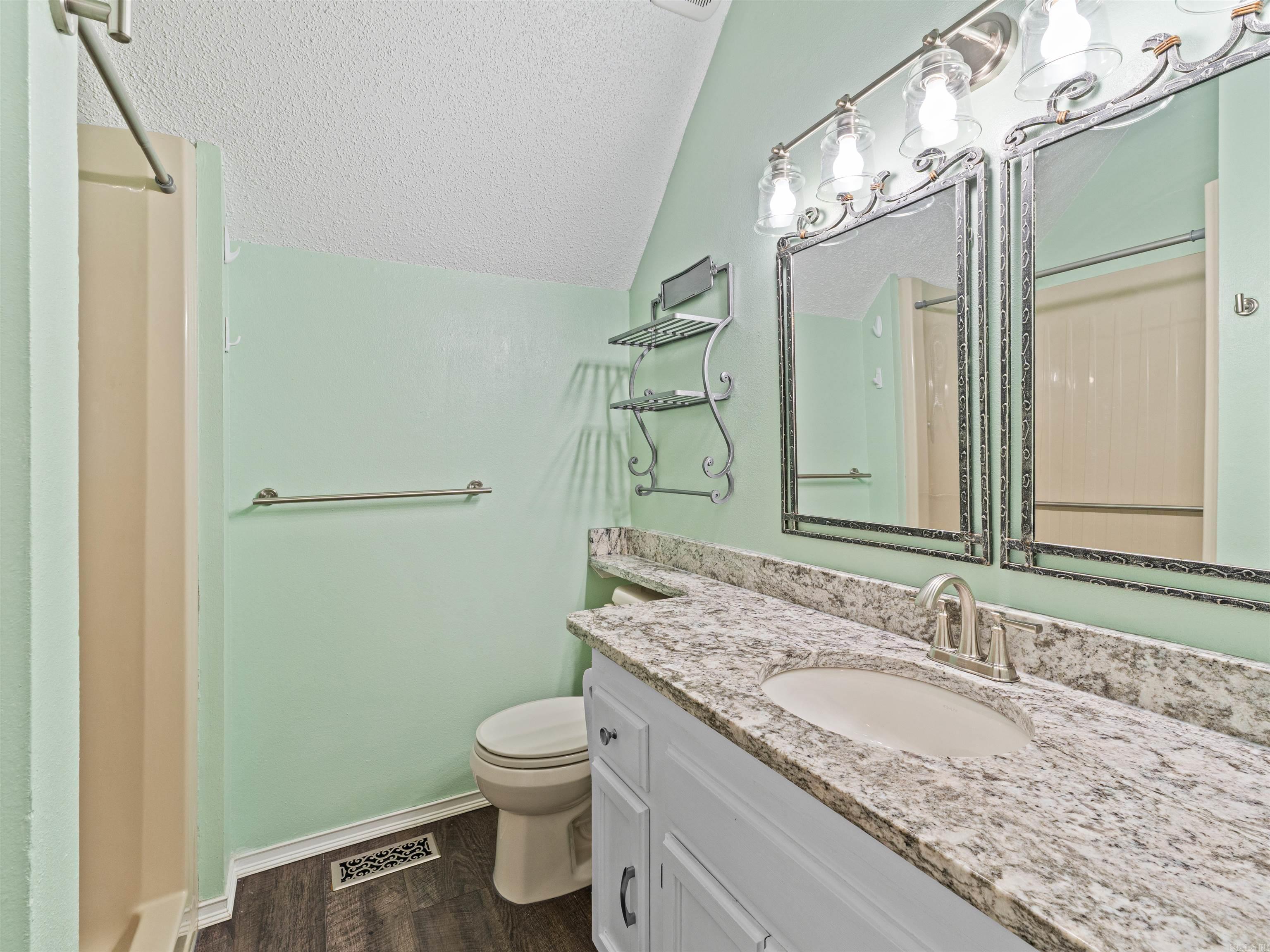 WHITE OAK VILLAGE - Residential