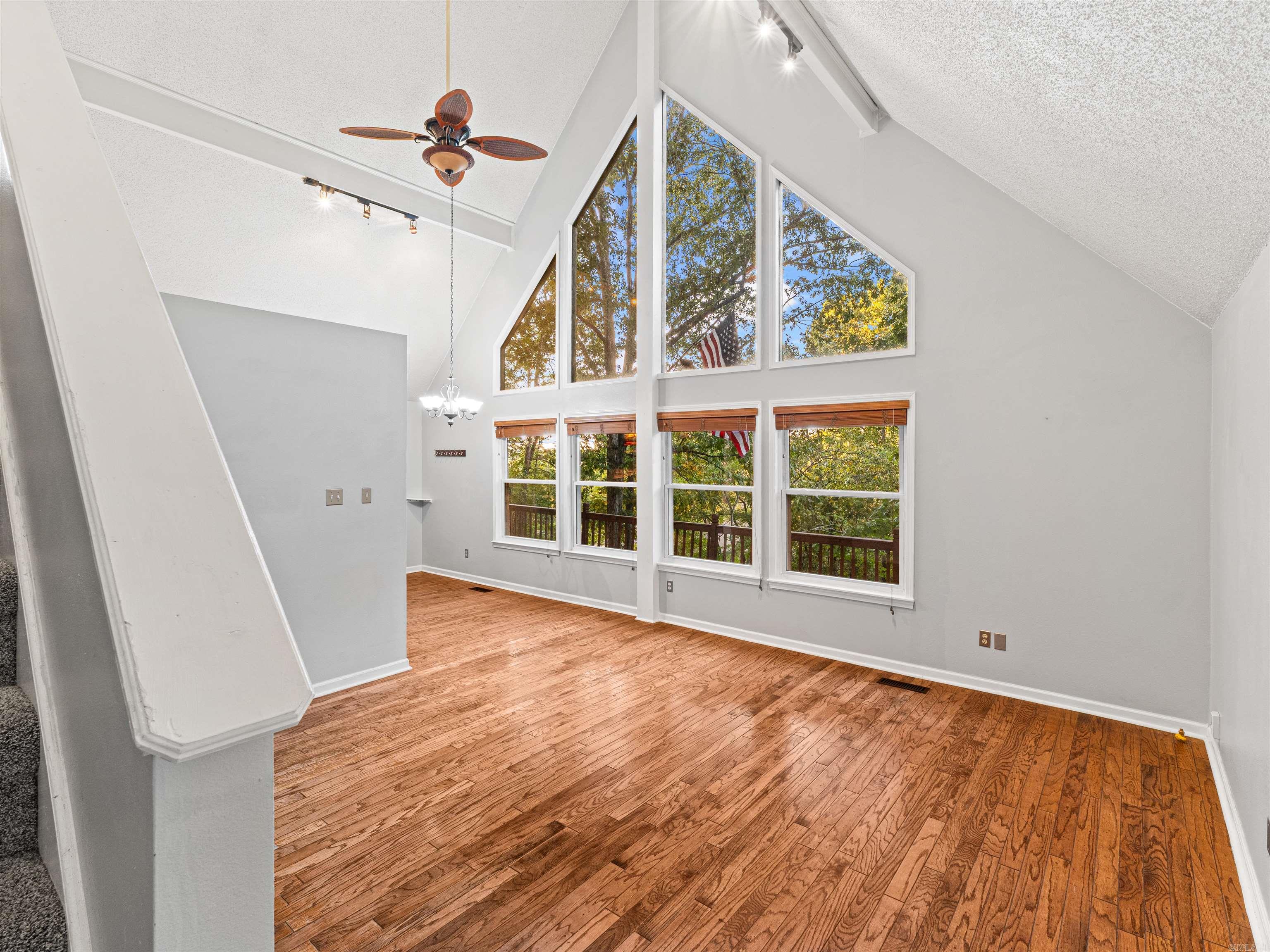 WHITE OAK VILLAGE - Residential