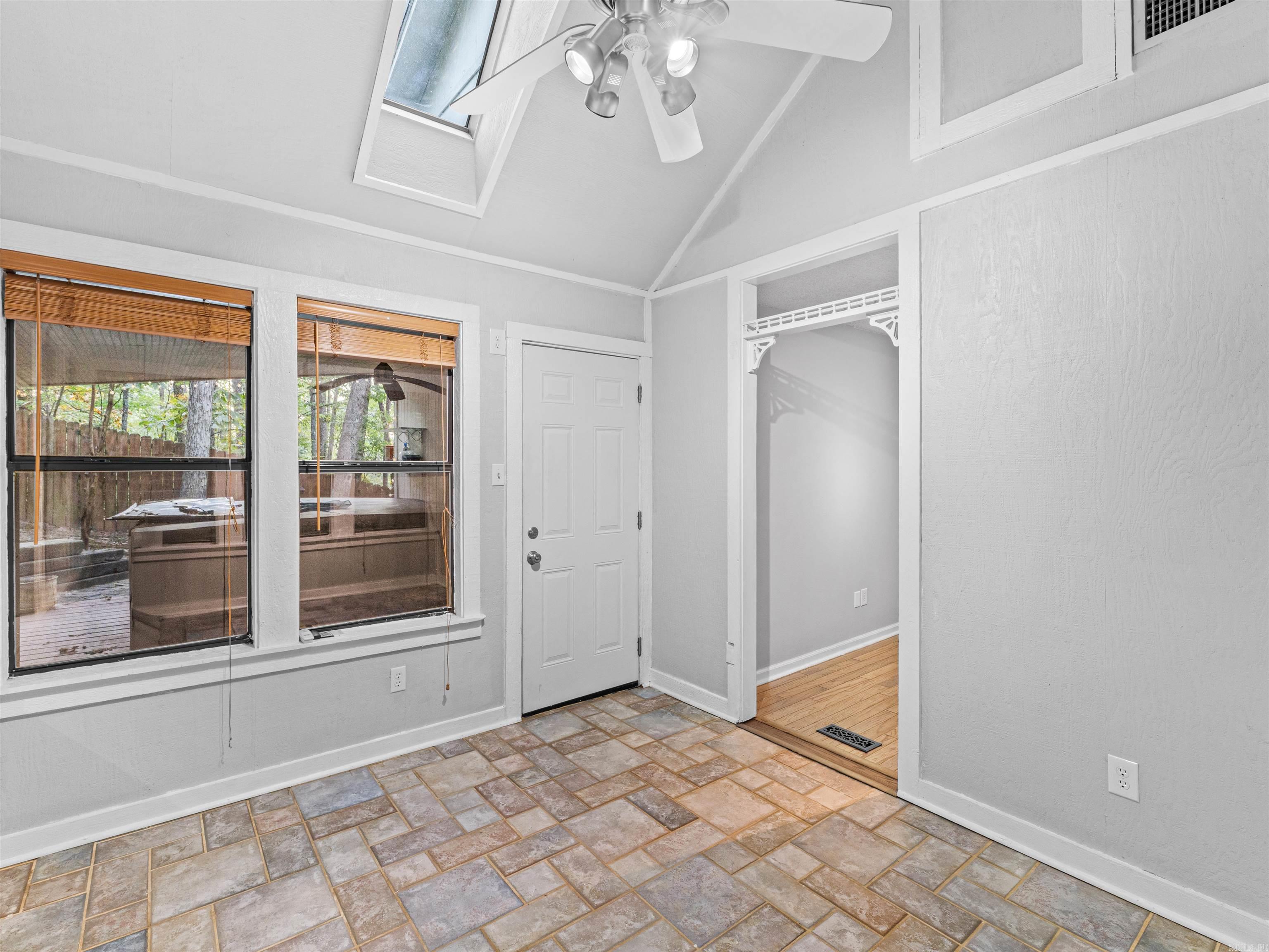 WHITE OAK VILLAGE - Residential