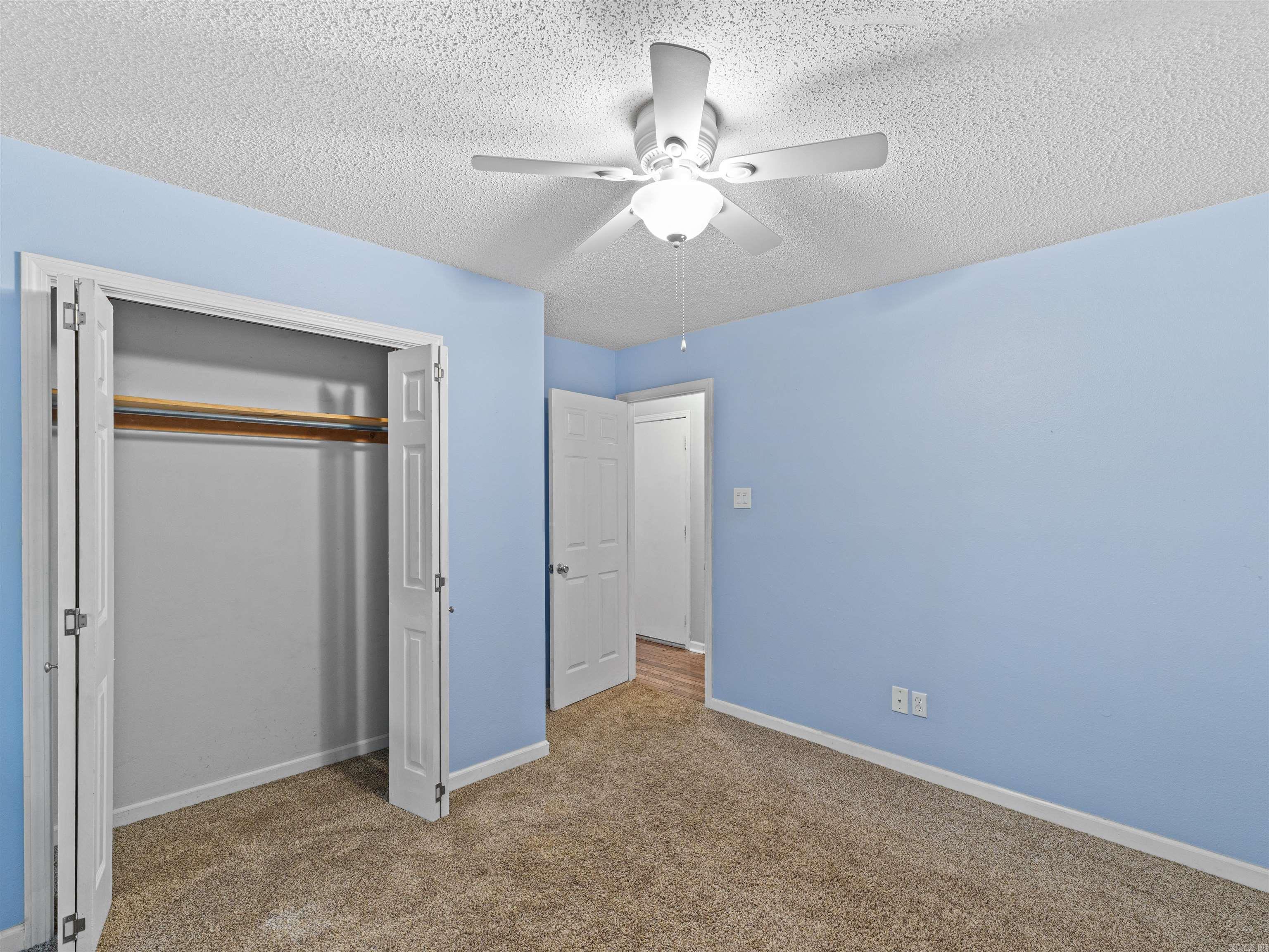 WHITE OAK VILLAGE - Residential