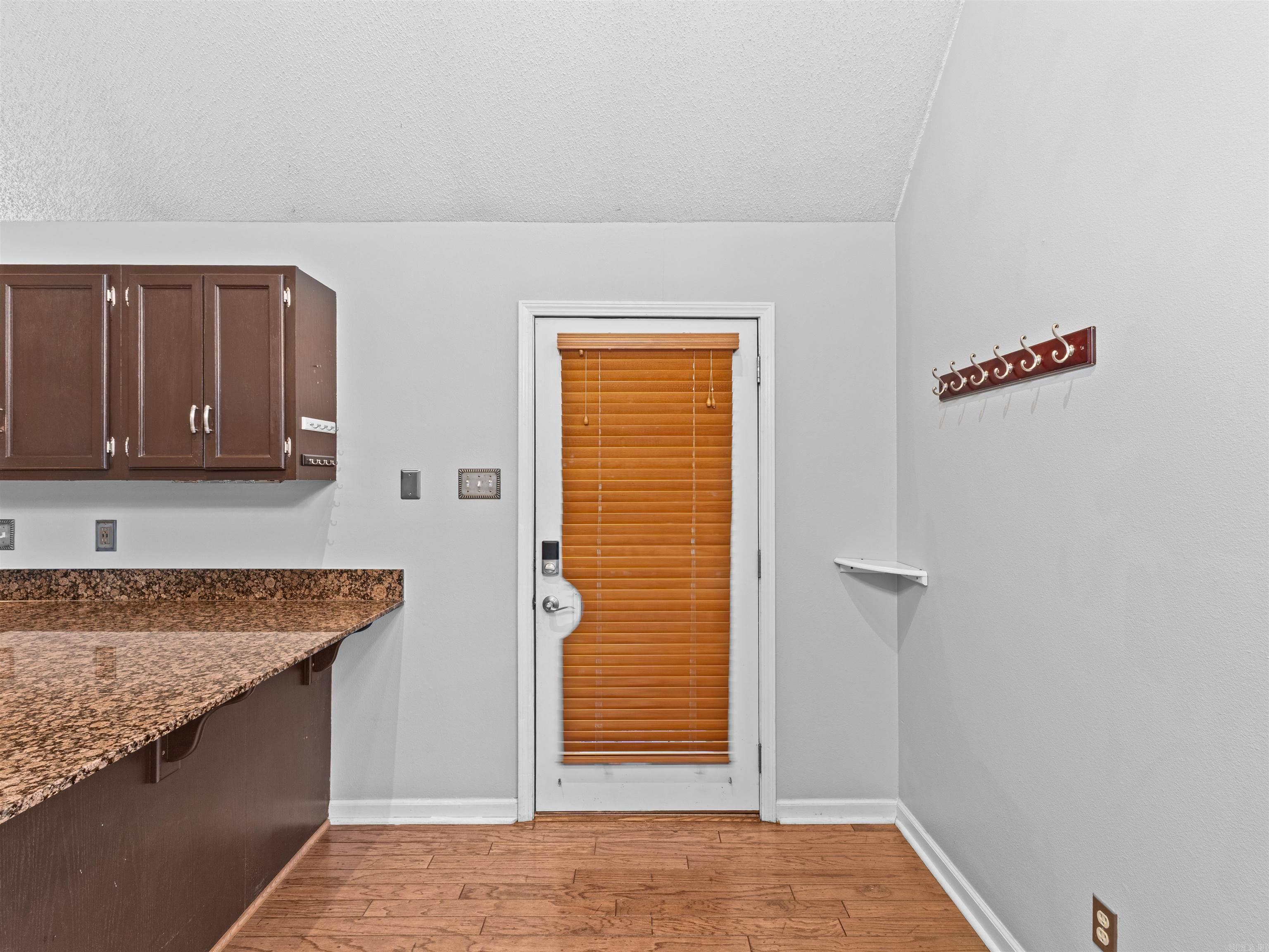 WHITE OAK VILLAGE - Residential