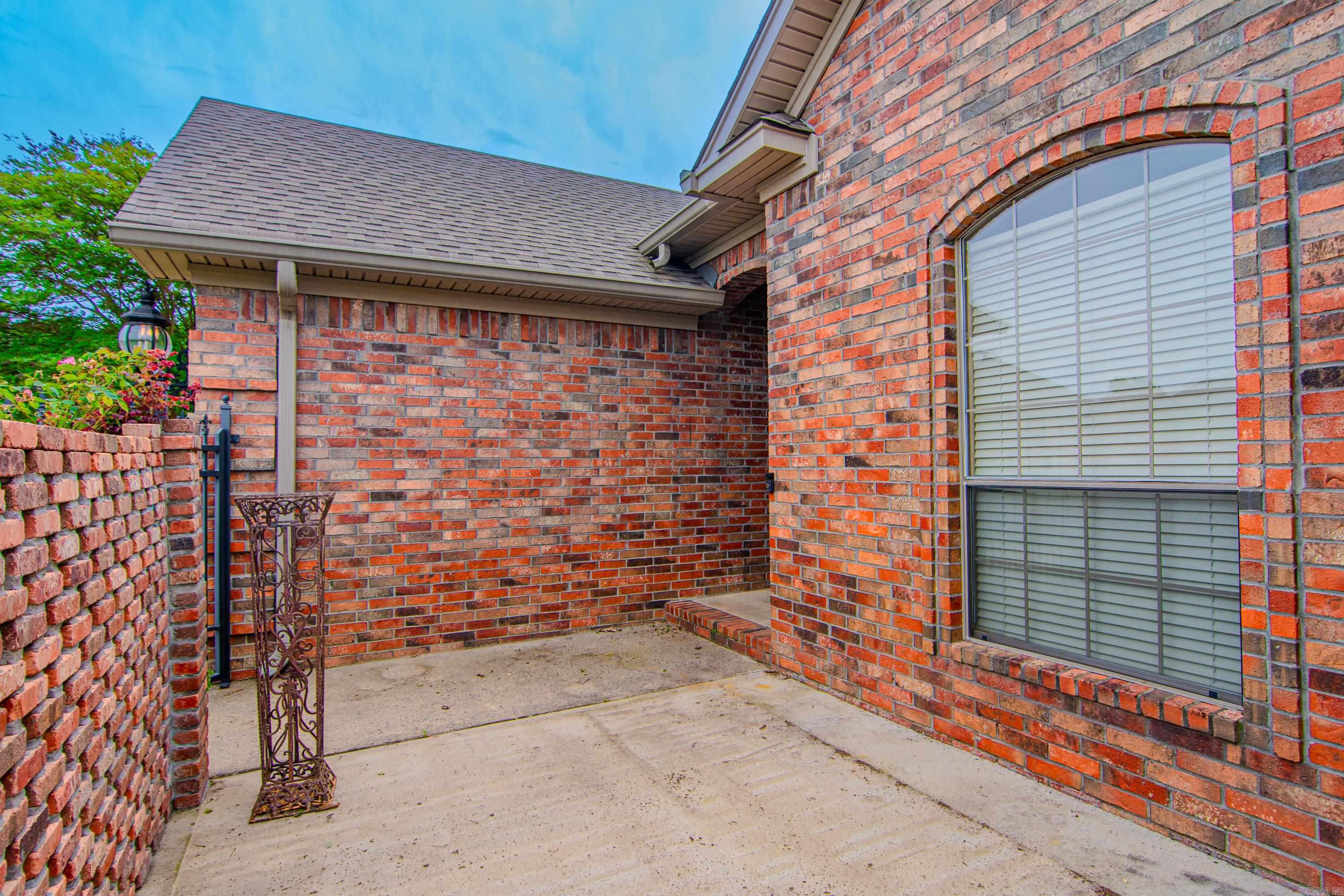 COUNTRY CLUB OF ARK THE - Residential