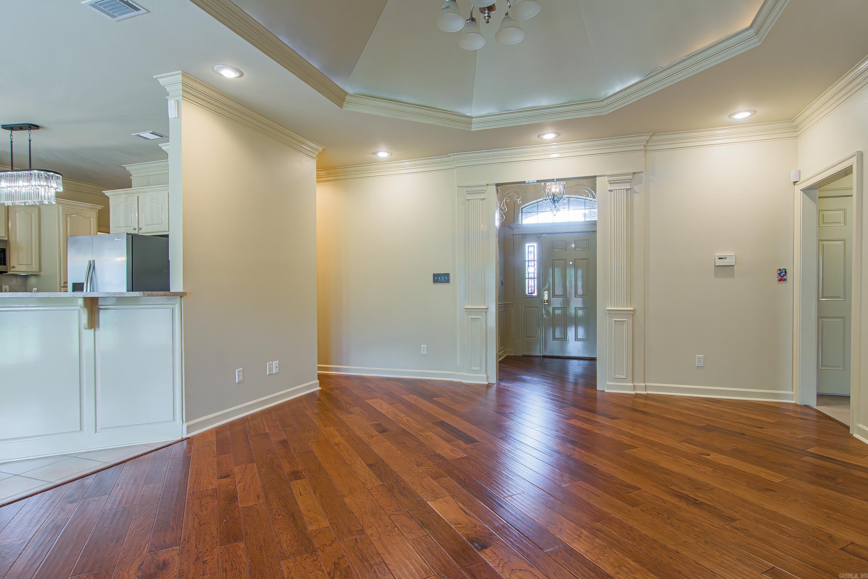 COUNTRY CLUB OF ARK THE - Residential