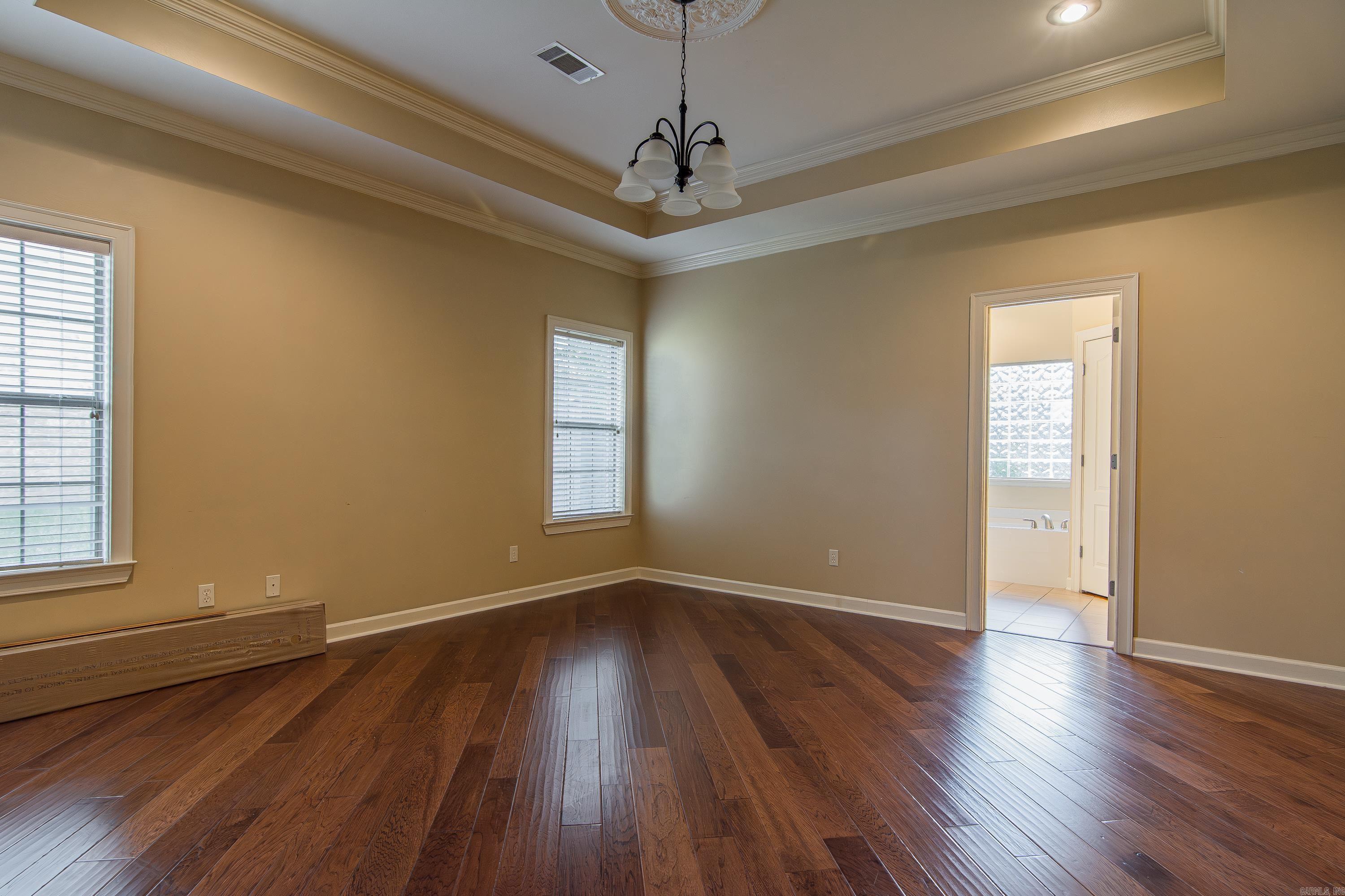 COUNTRY CLUB OF ARK THE - Residential