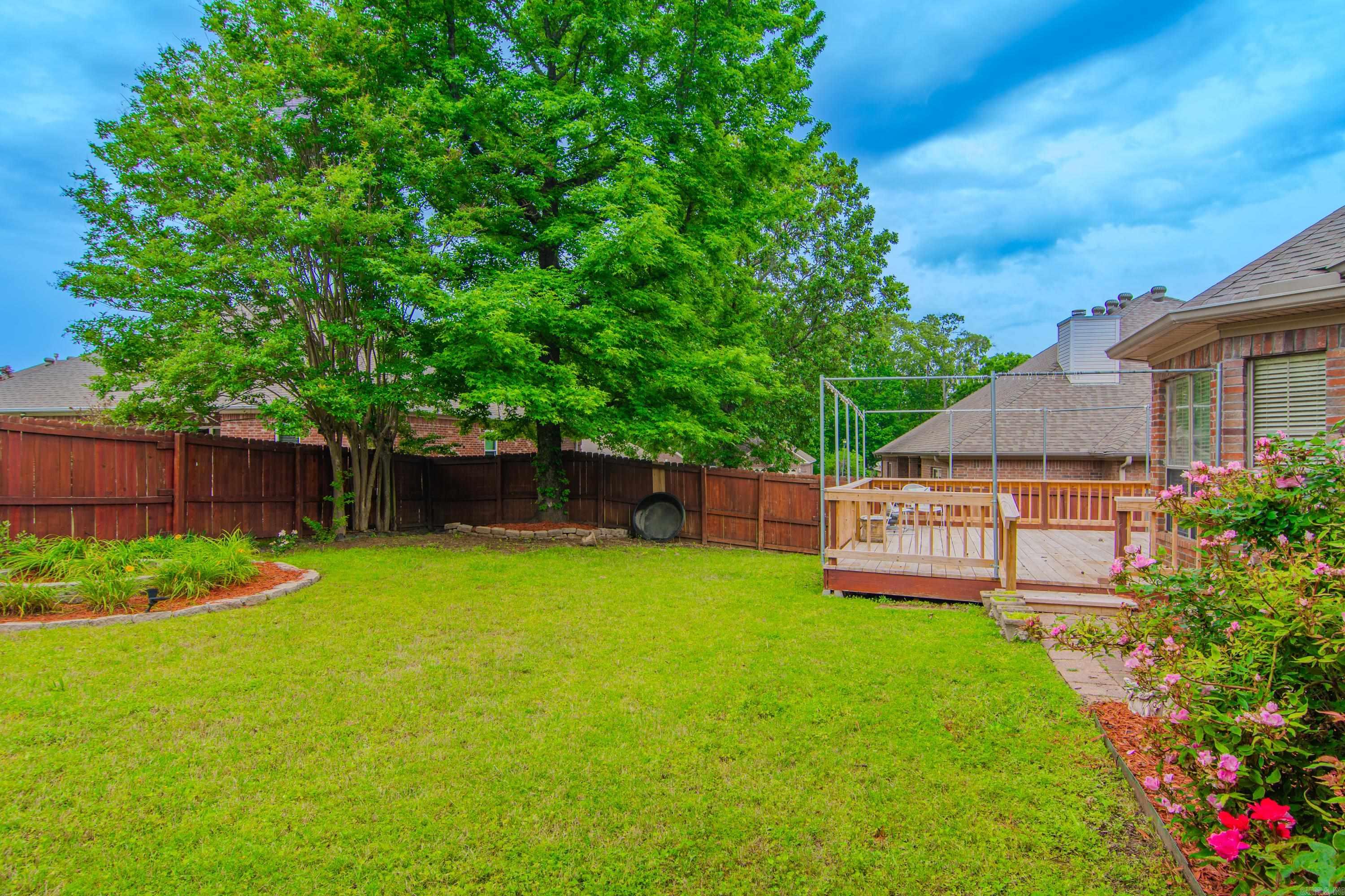 COUNTRY CLUB OF ARK THE - Residential