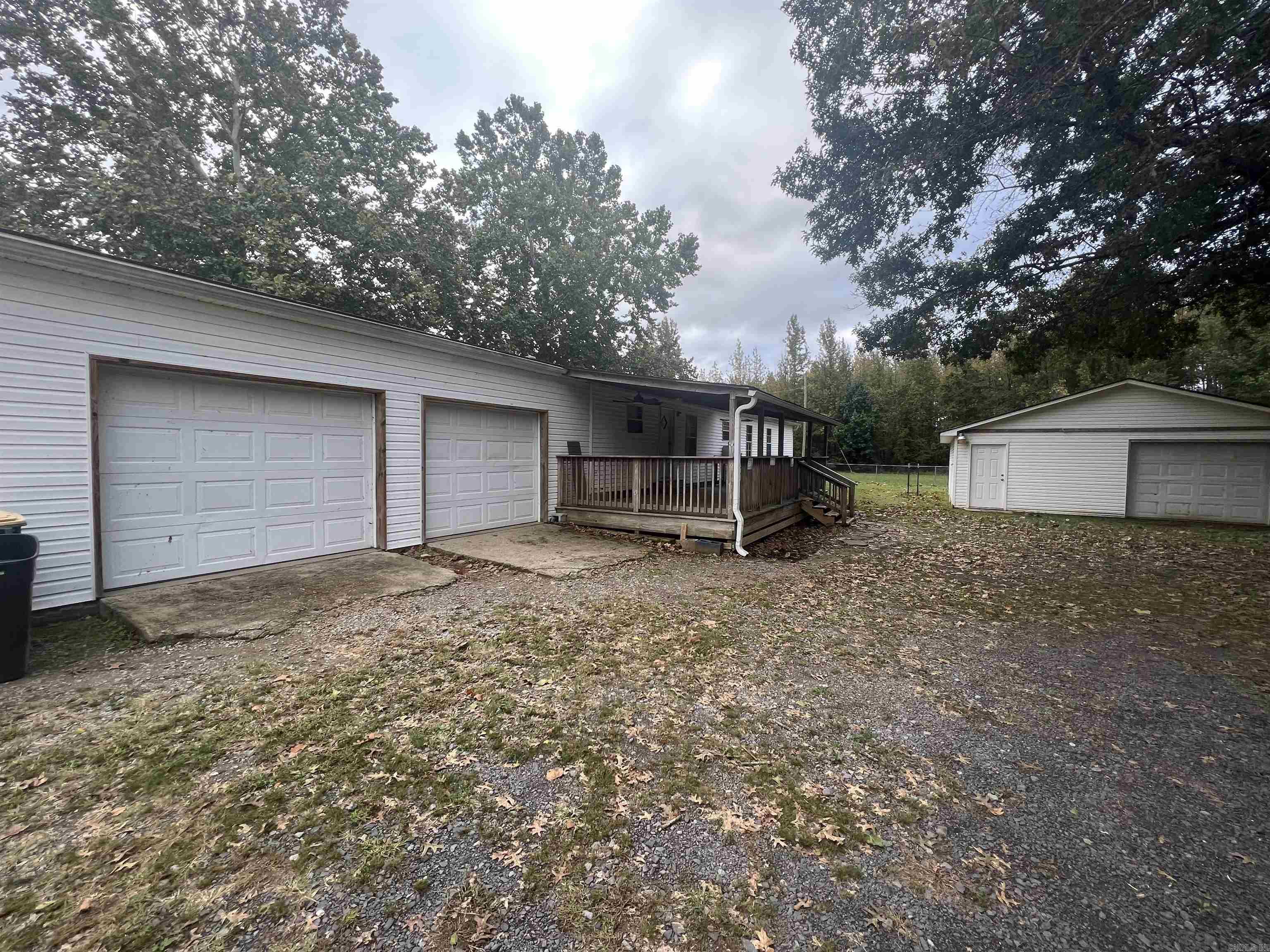 Metes & Bounds - Residential