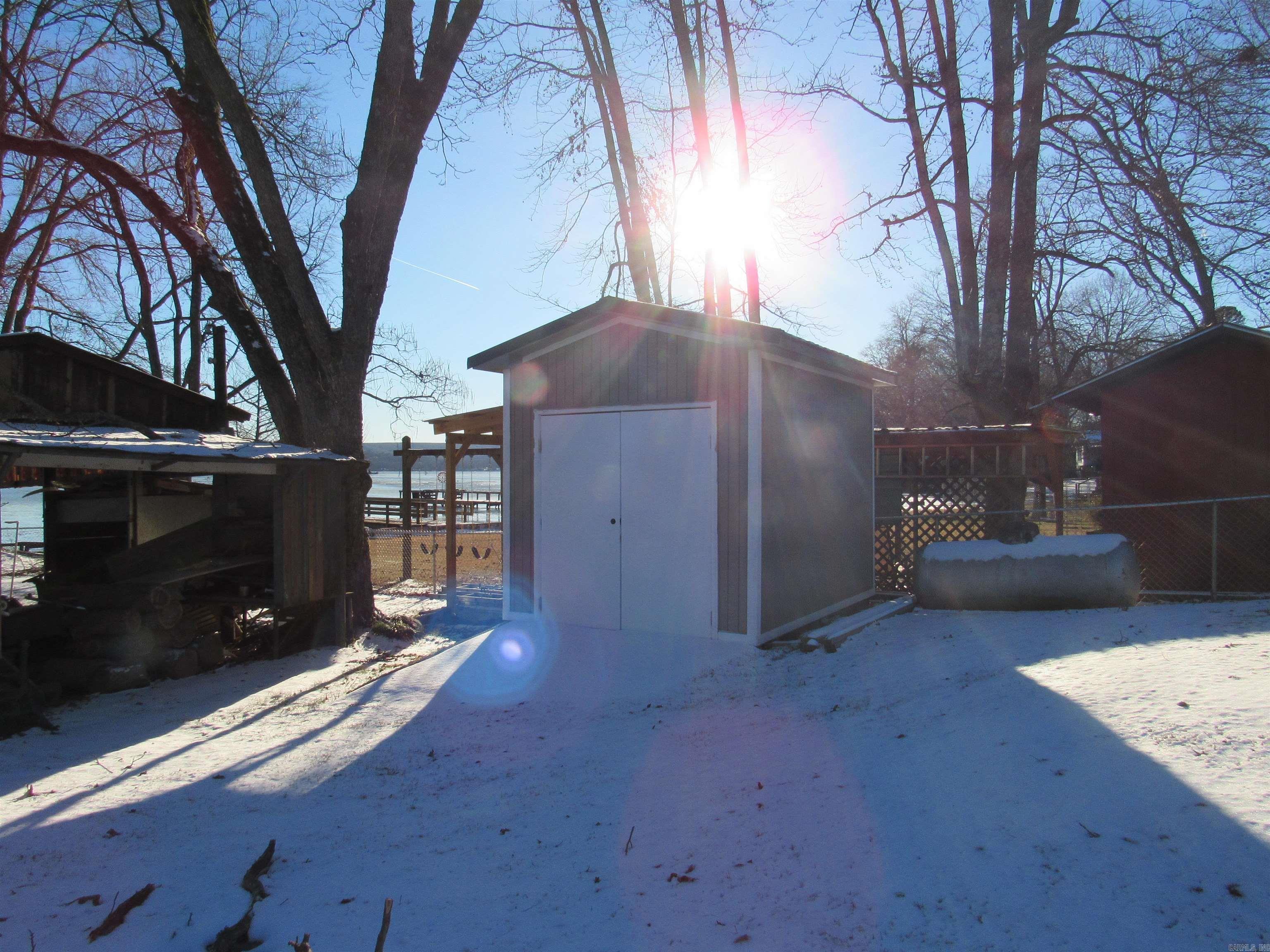 BAKERS EAST - Residential