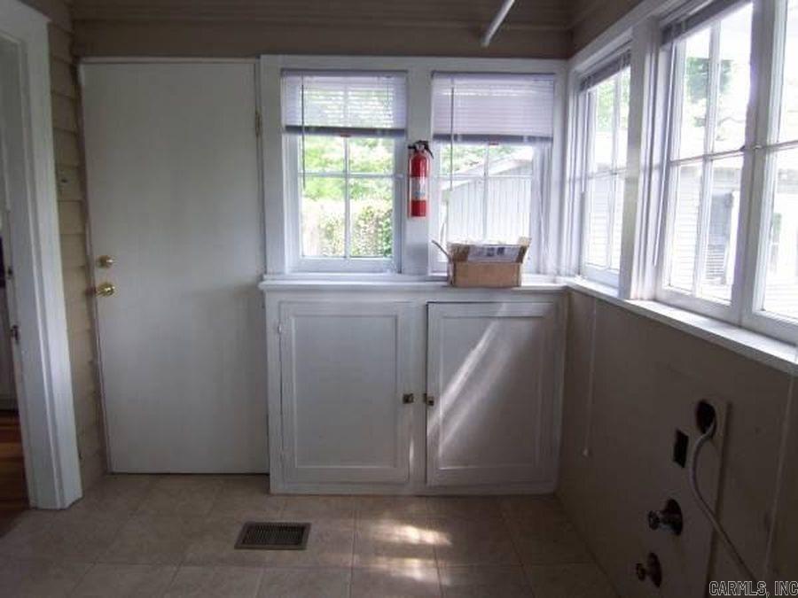 Alpine Court - Residential Lease