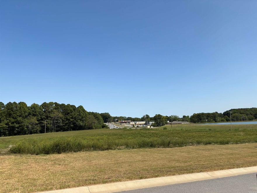 Great commercial  location for fast growing community located 5 miles  from new Bucees being built in the near future ! This 3.25 acres is cleared ready to build on . Five  mins. from interstate. Seller will subdivide .