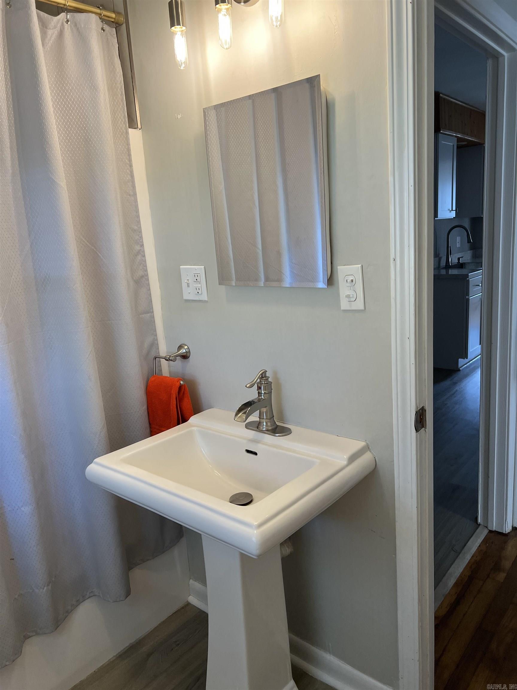 Thompson - Residential