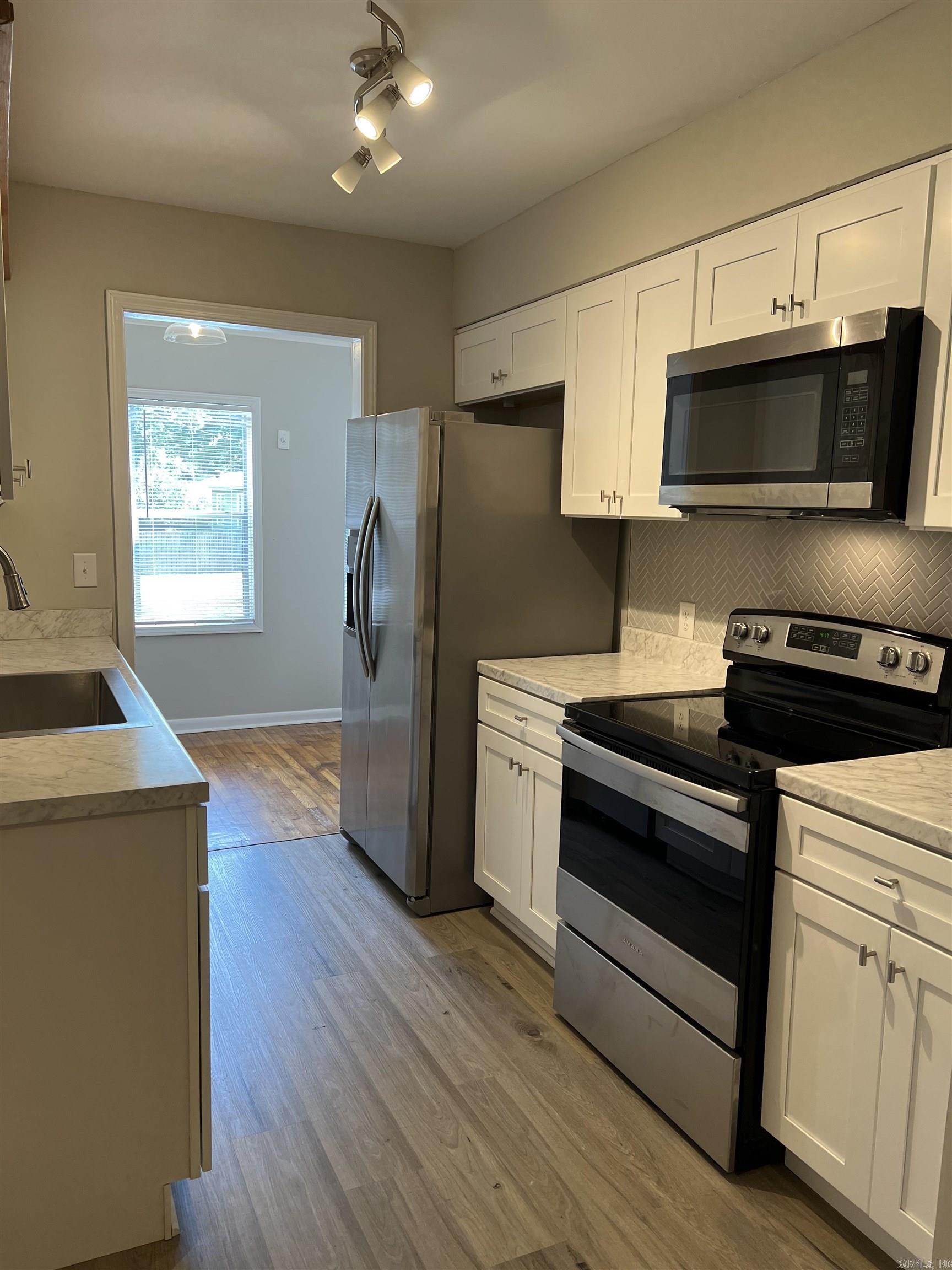 Thompson - Residential