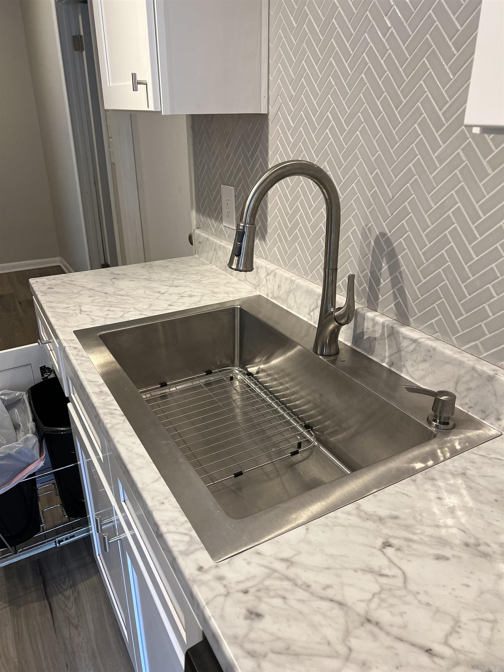 Thompson - Residential