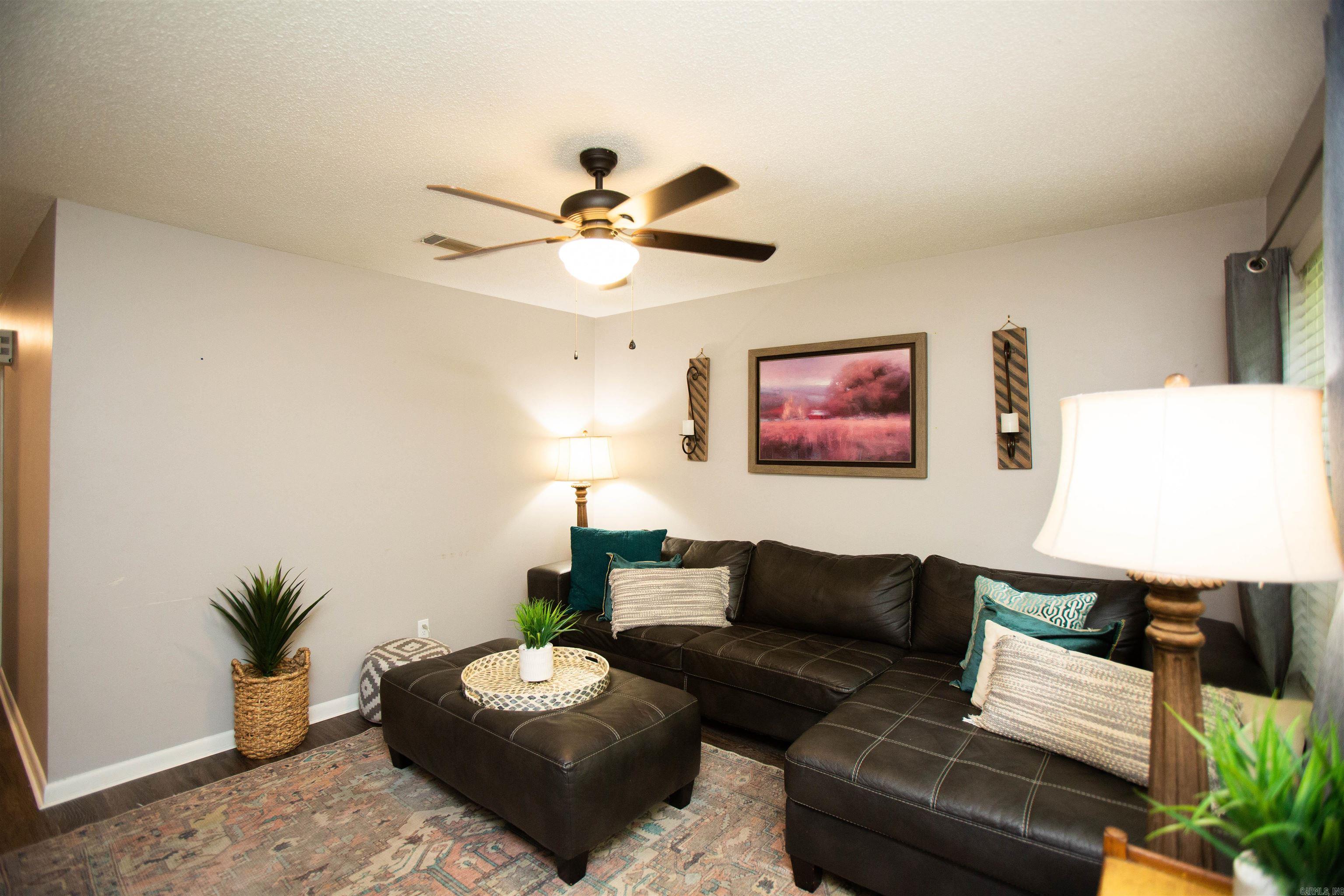 Riffel & Rhoten - Residential Lease