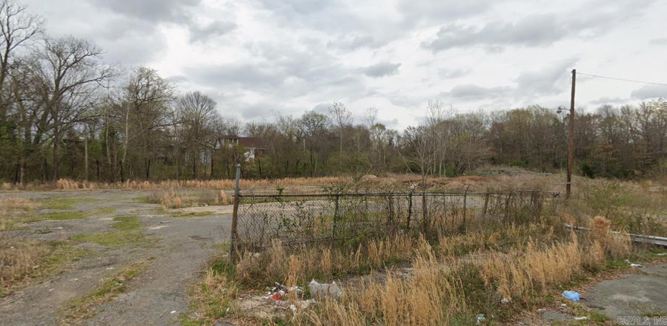 Worthen & Brown - Land