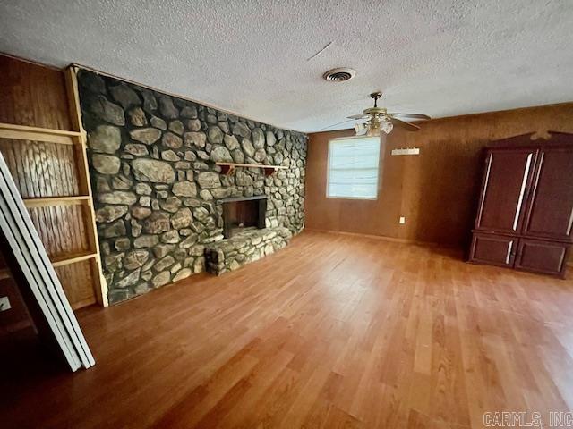 MEADOWLANE ADDN - Residential