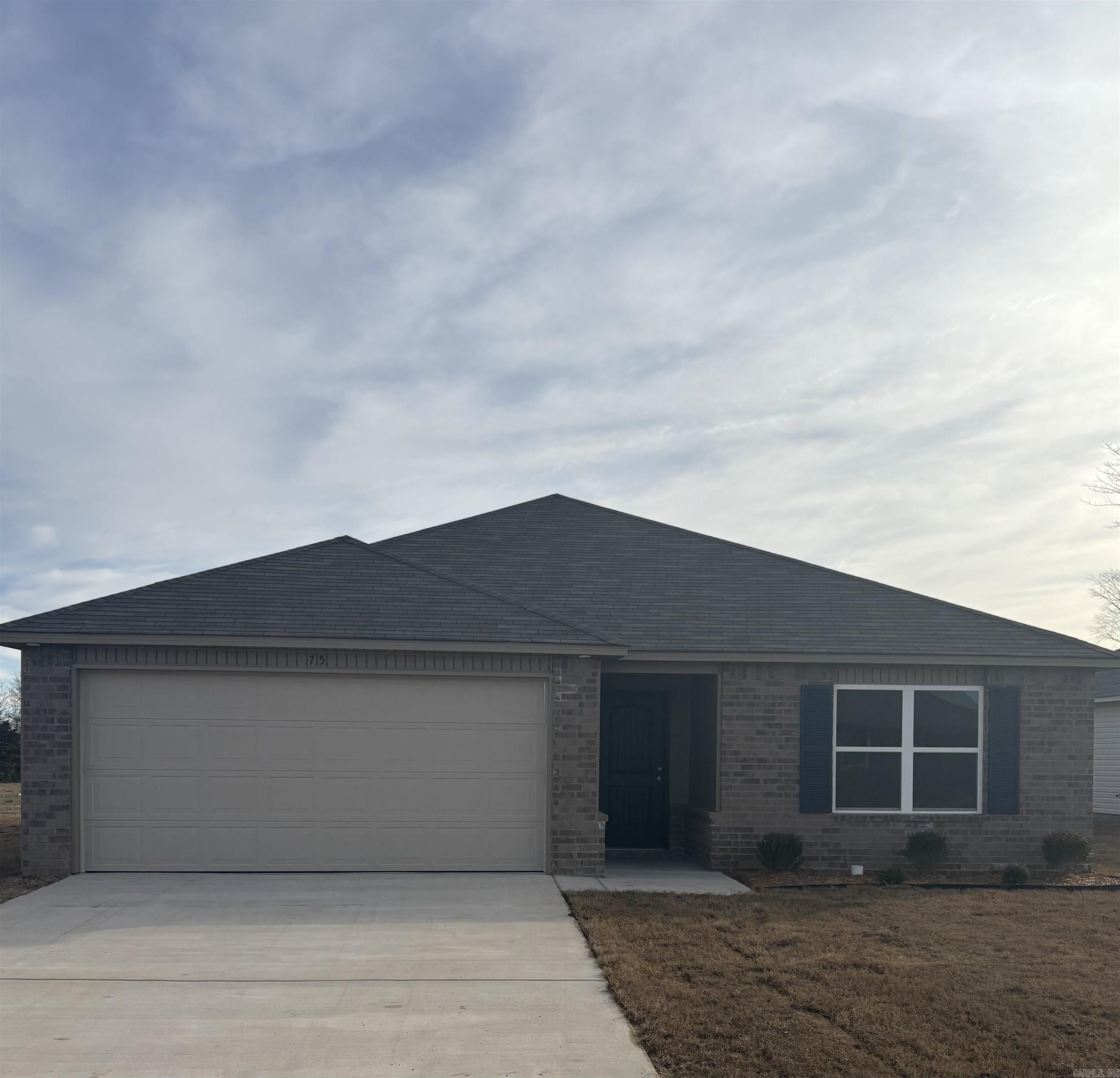 HILL FARM - Residential